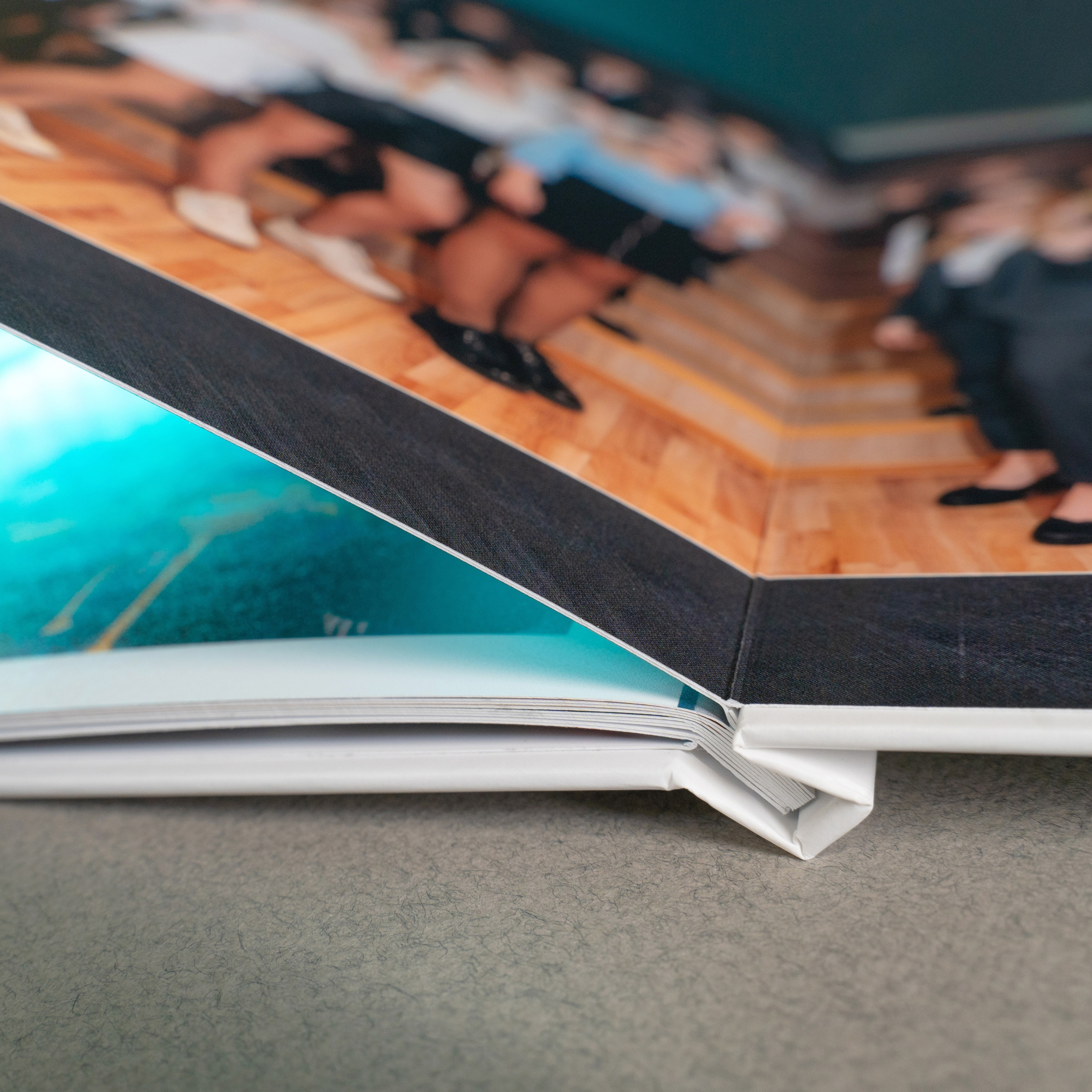 Выпускные альбомы. Свадебное видео и выпускные альбомы в Челябинской области in LENS