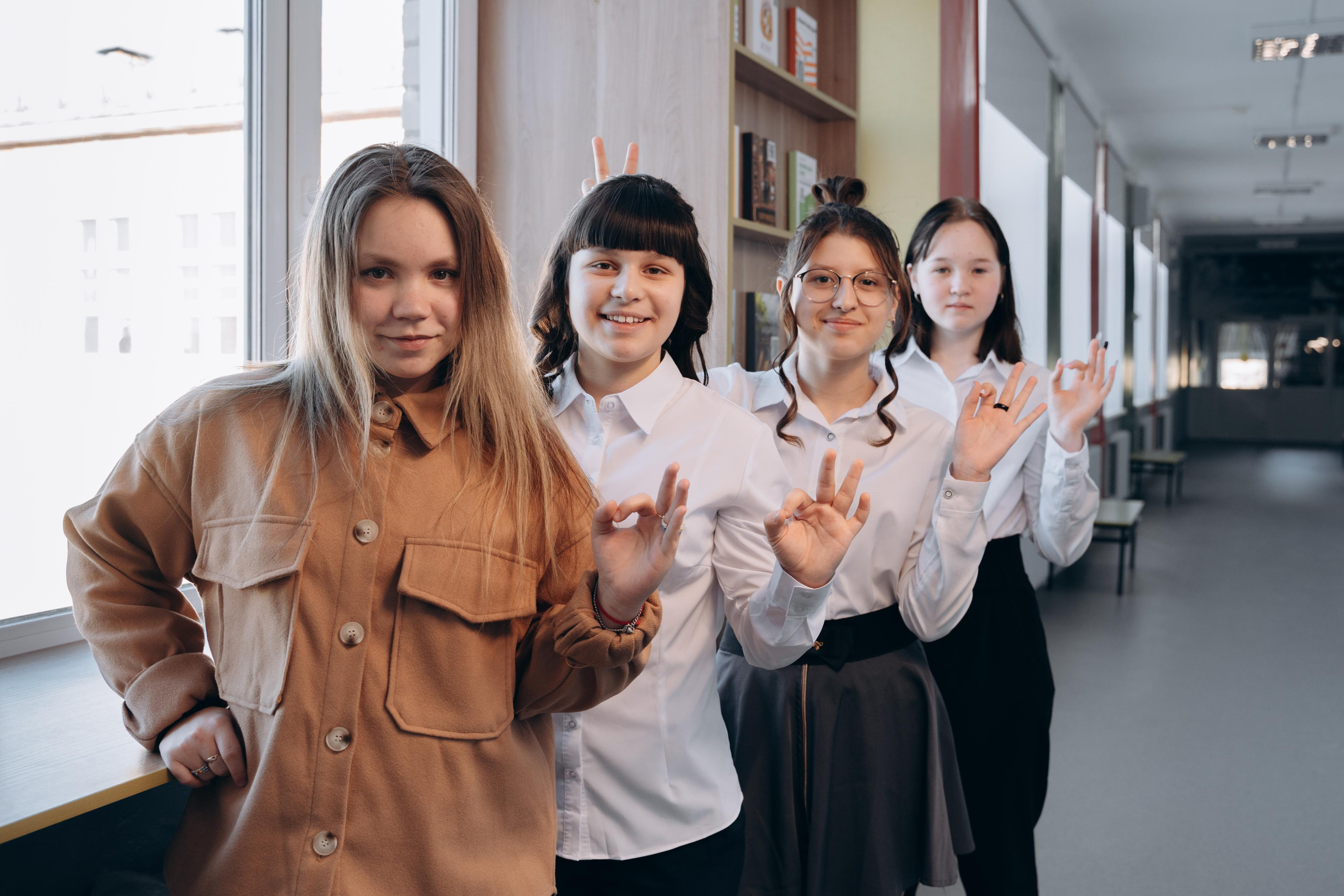 Групповые фотосессии. Свадебное видео и выпускные альбомы в Челябинской области in LENS