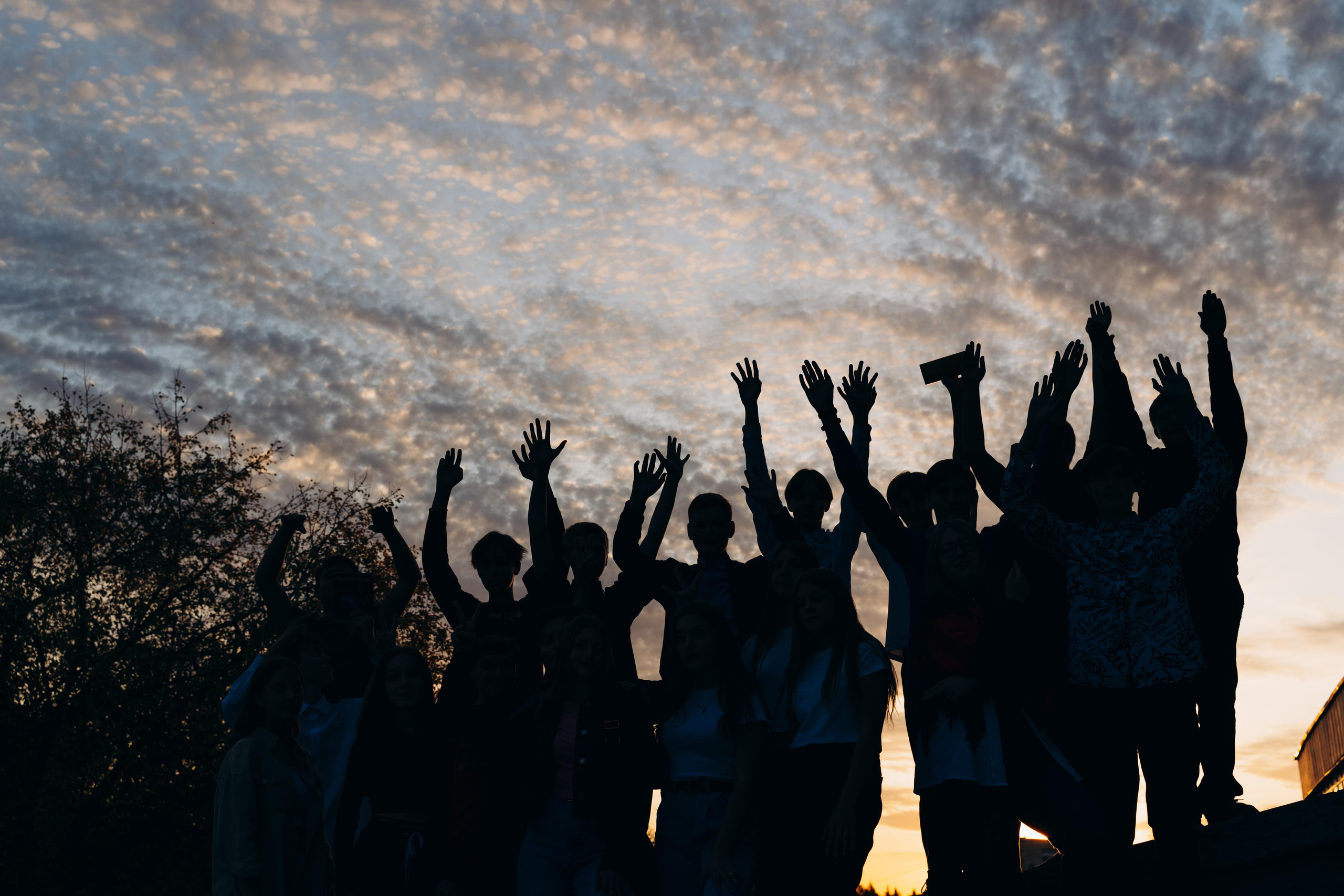 Групповые фотосессии. Свадебное видео и выпускные альбомы в Челябинской области in LENS