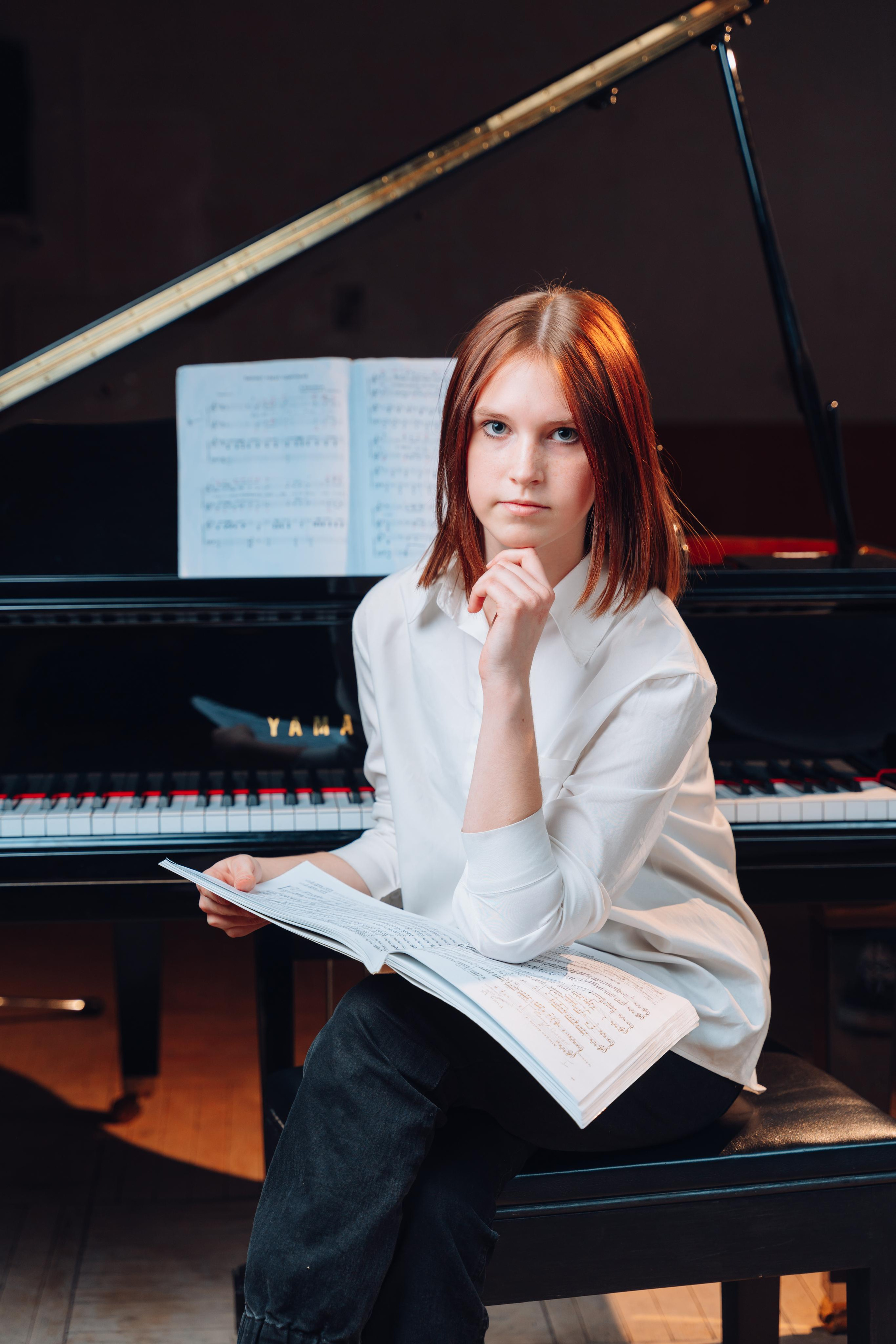 Портреты 9 — 11 классы. Свадебное видео и выпускные альбомы в Челябинской области in LENS