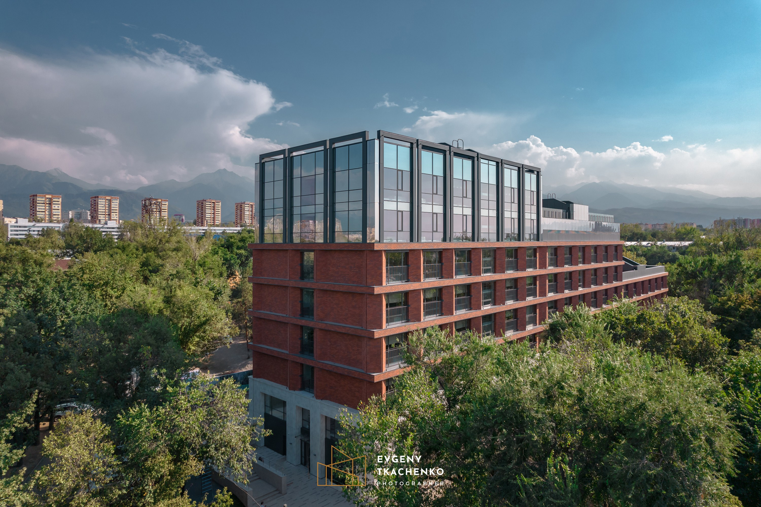 Общежитие университета NarXoz в Алматы. Архитектурный и интерьерный фотограф в Казахстане