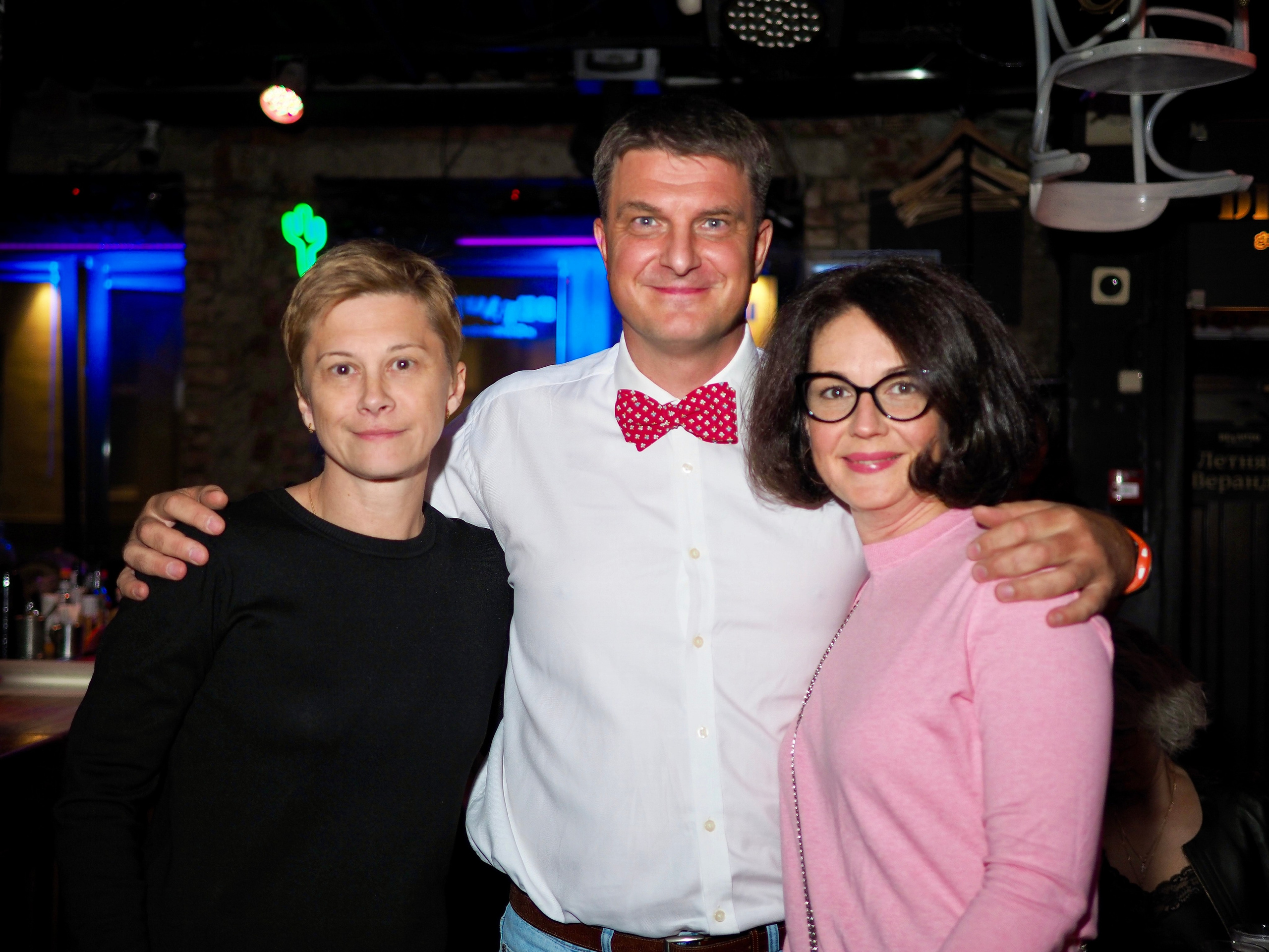 DeFaqto 01.10.2024. Московская кавер-группа BankBand