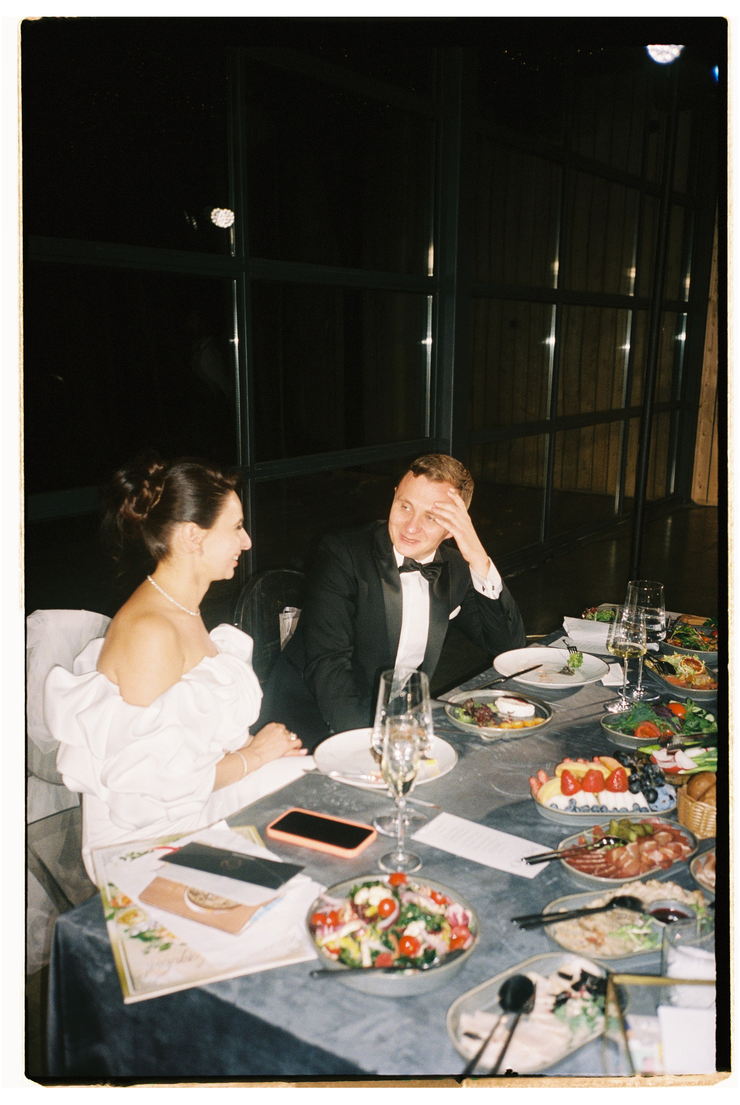 Film WD. Свадебный и репортажный фотограф