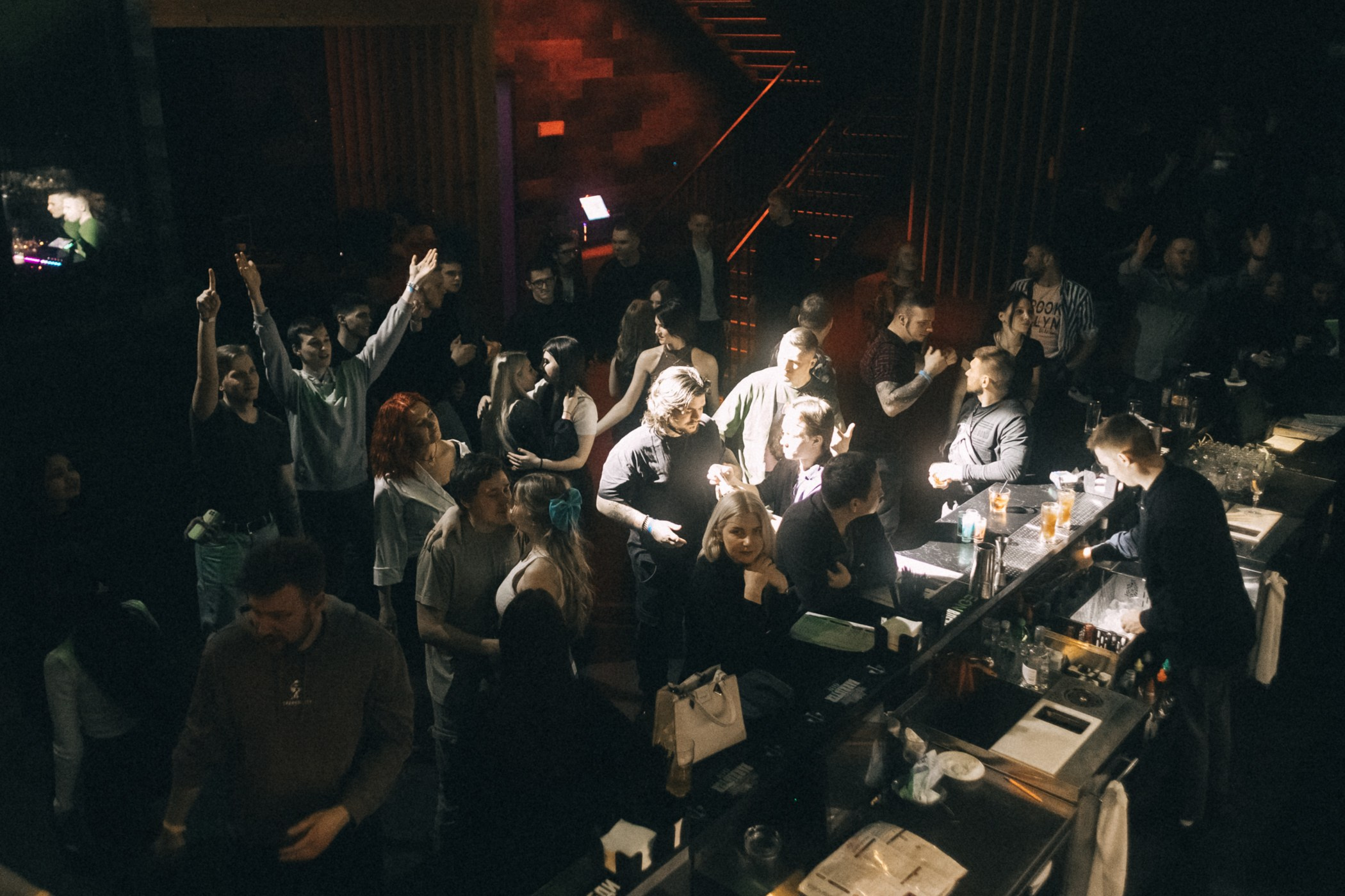 Выпускной школы диджеинга «Атмосфера». Фотограф Кемерово | Сергей