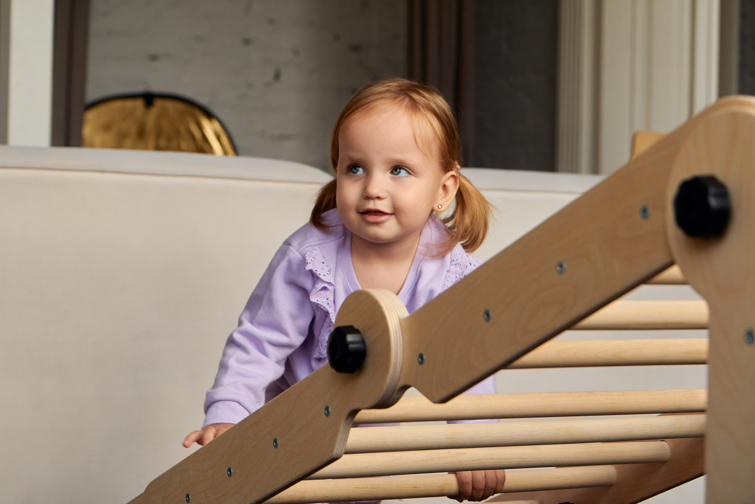 Фотосъёмка мебели любой сложности. Предметный и репортажный фотограф Алексей Кротов