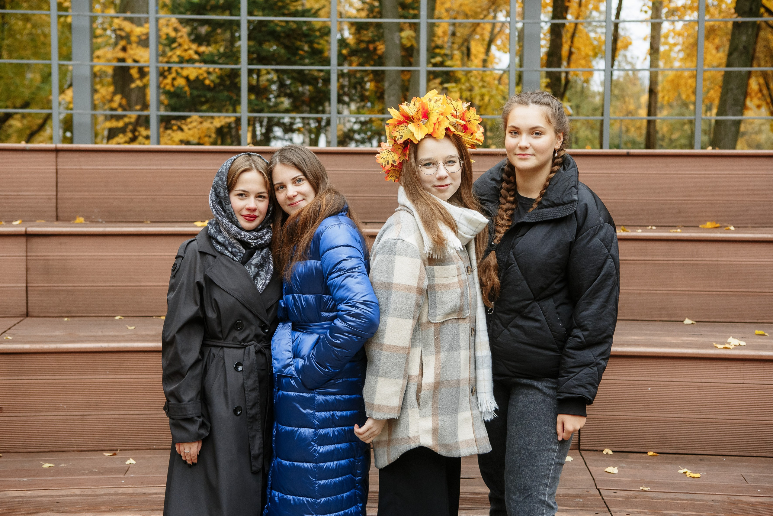 Осень Гимназия 12 11 В 2023 г. Свадебный и портретный Фотограф в Липецке Дмитрий Котюков