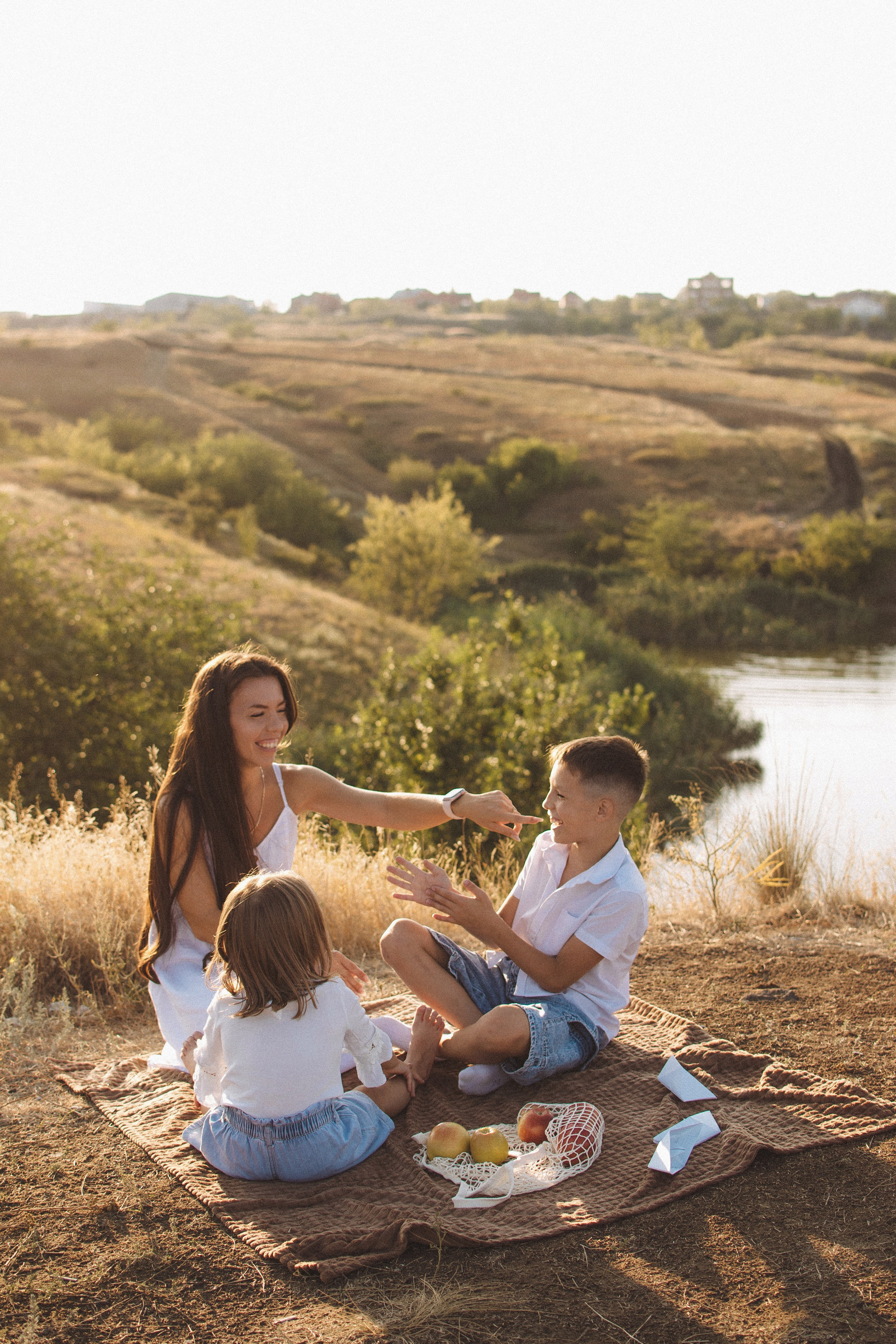 Ярослав, Полина и мама Марина. Фотограф Новочеркасск Ольга Мальцева