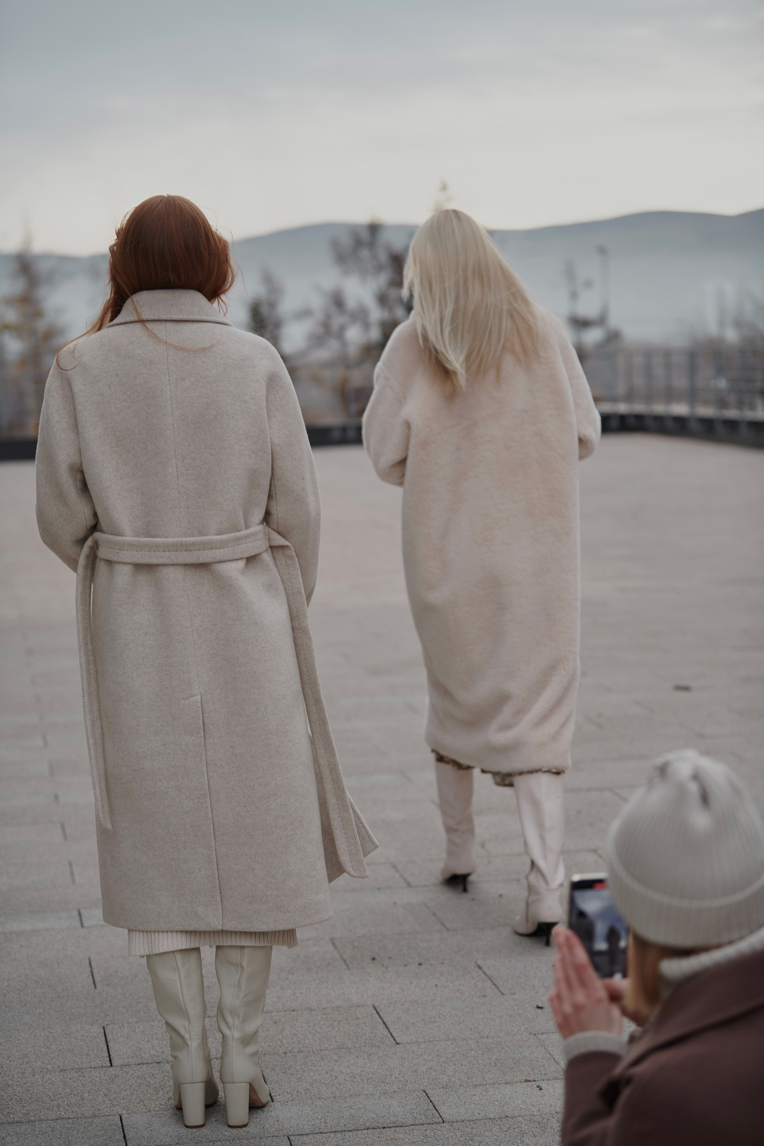 ICHE. Анна Мамаева коммерческий фотограф в Красноярске