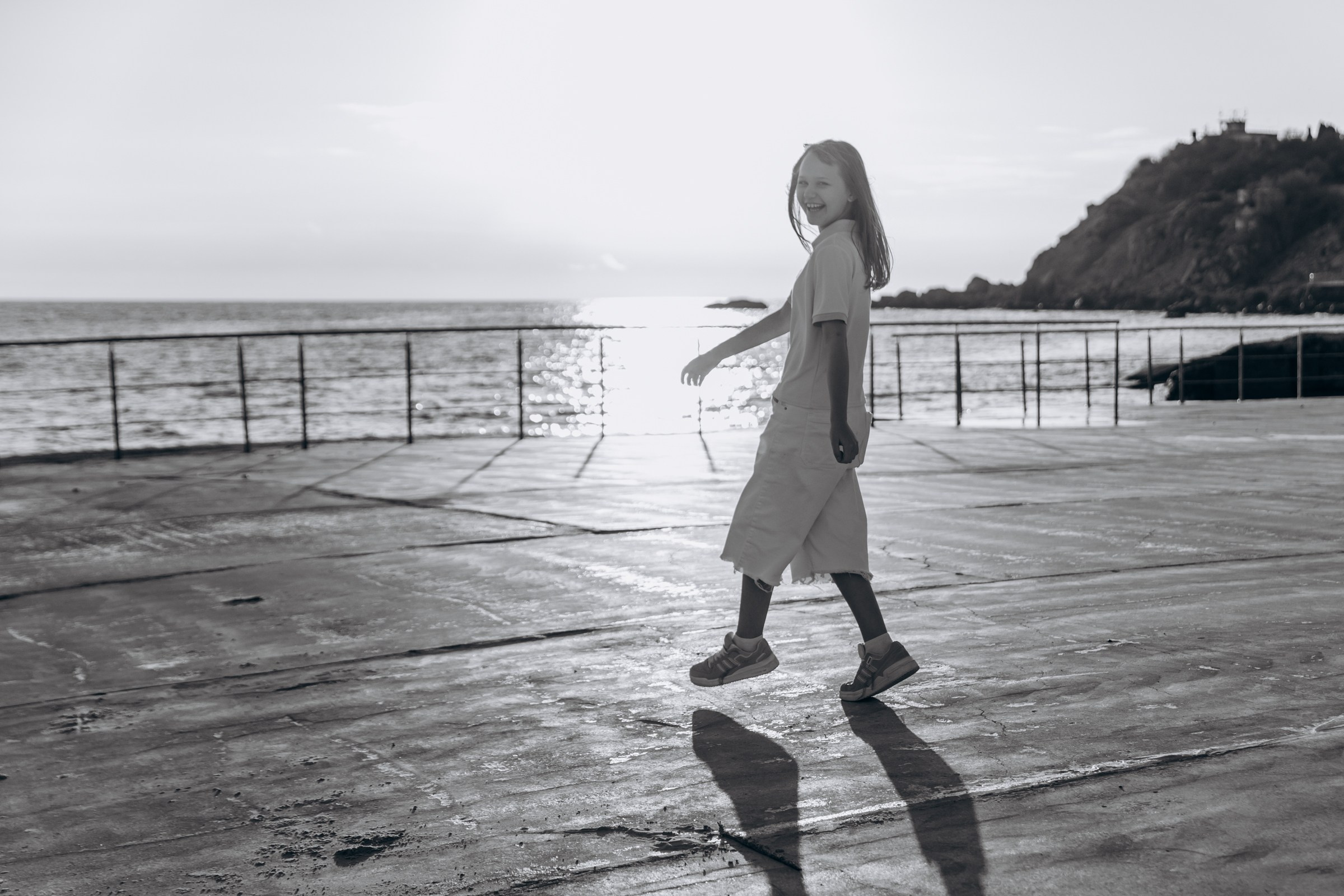 Диана и Полина. Форос. Фотограф в Крыму — Федор зайцев. Свадебная, семейная и портретная съёмка. Фотографии для контента, для бизнеса. Корпоративная съёмка