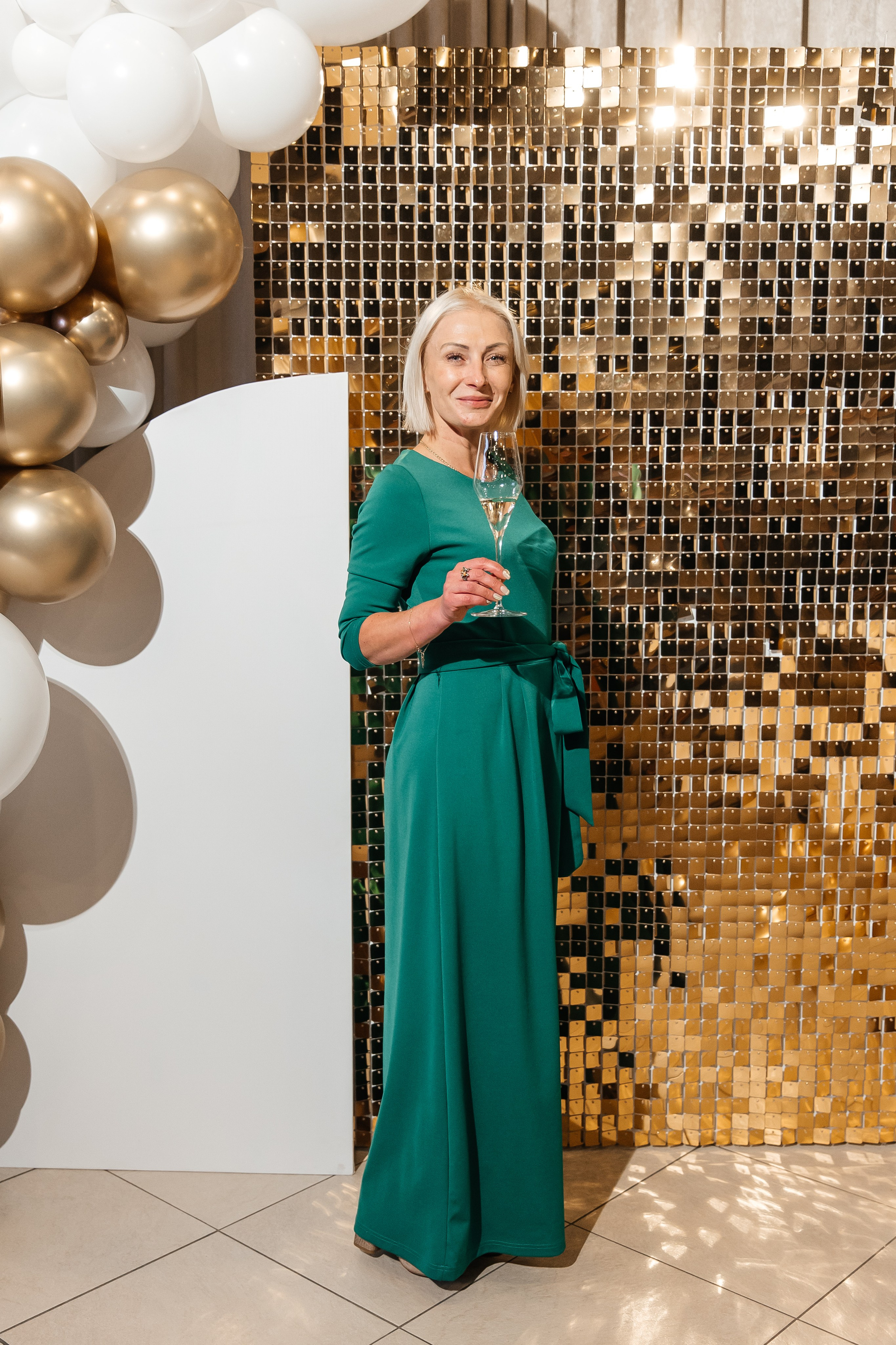 2023-06-23 Выпускной МБОУ СОШ № 10. Фотограф в Красноярске