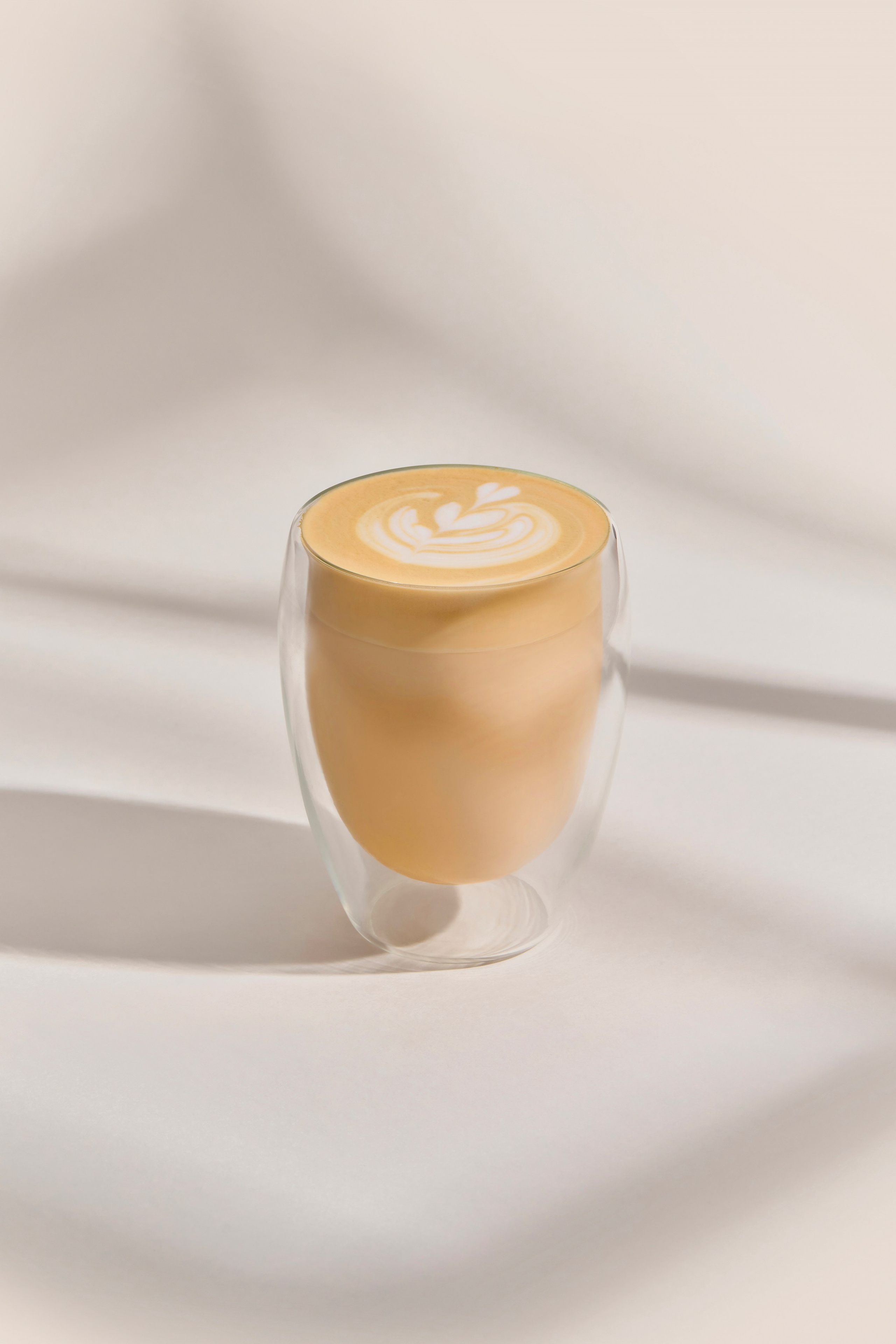 HORS. Контент фотограф в Москве Александр Хитько