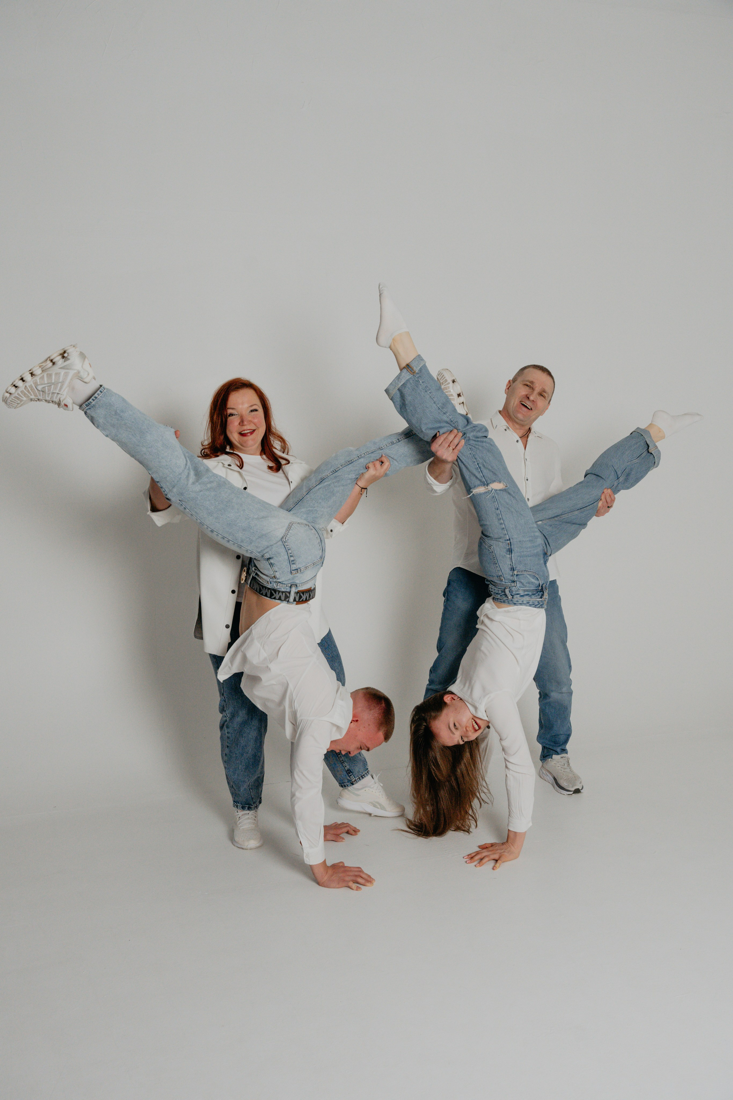 Зажигательная семья