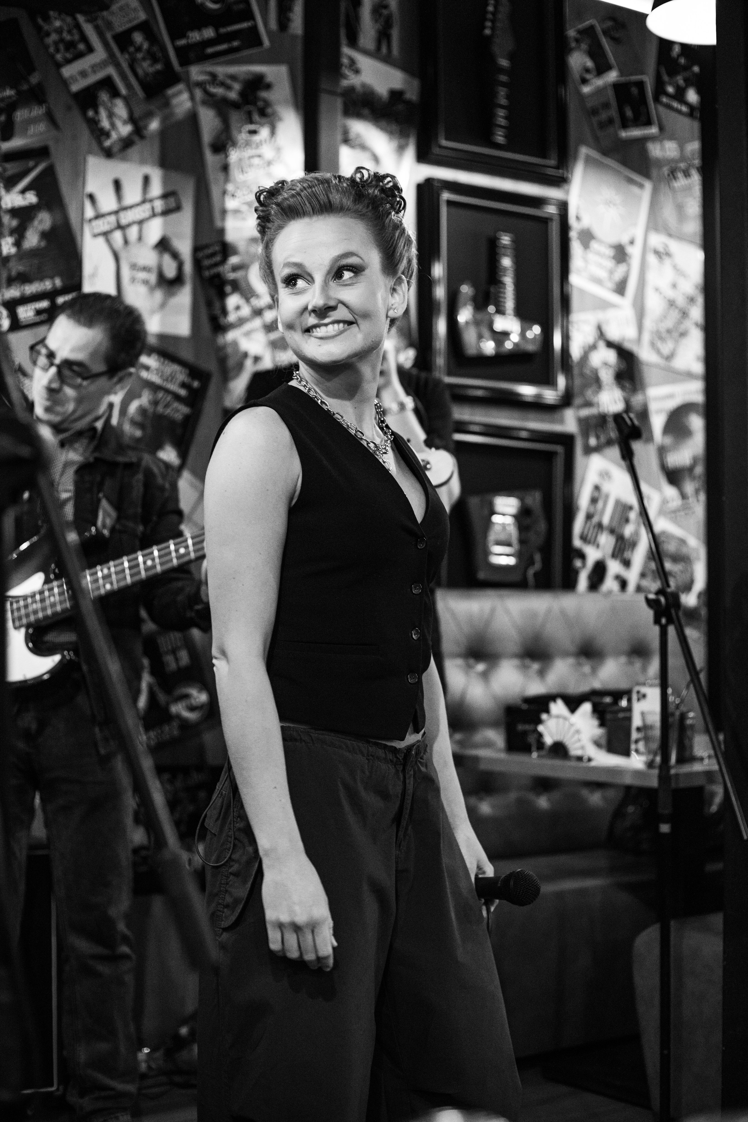 Button Bar — Red Satchel (25.11.2023). Фотограф Вадим Семак