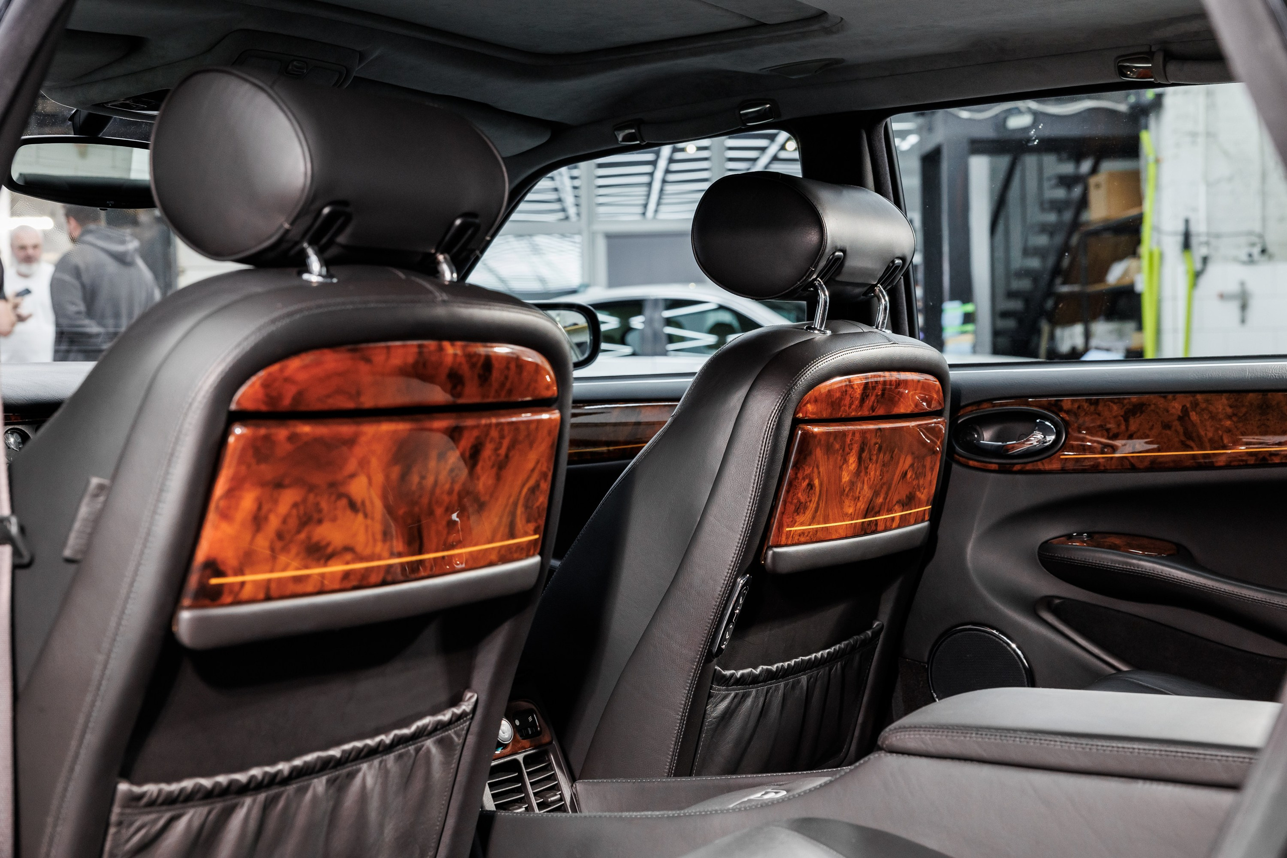 Автомобильная фотосъёмка Daimler Xj8. Фотограф Сергей Лукьянов @xapeton_photo Москва