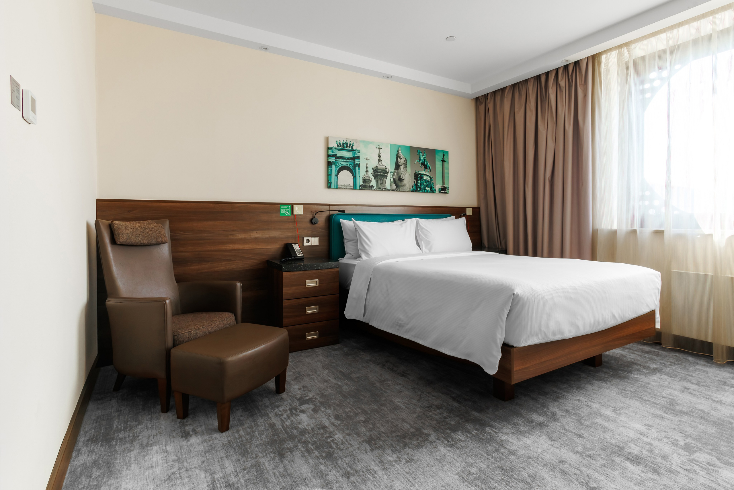 Hampton by Hilton Saint Petersburg ExpoForum 3*. Коммерческий фотограф в Санкт-Петербурге | Фуд, интерьерная и рекламная съемка | Влад Жолудев