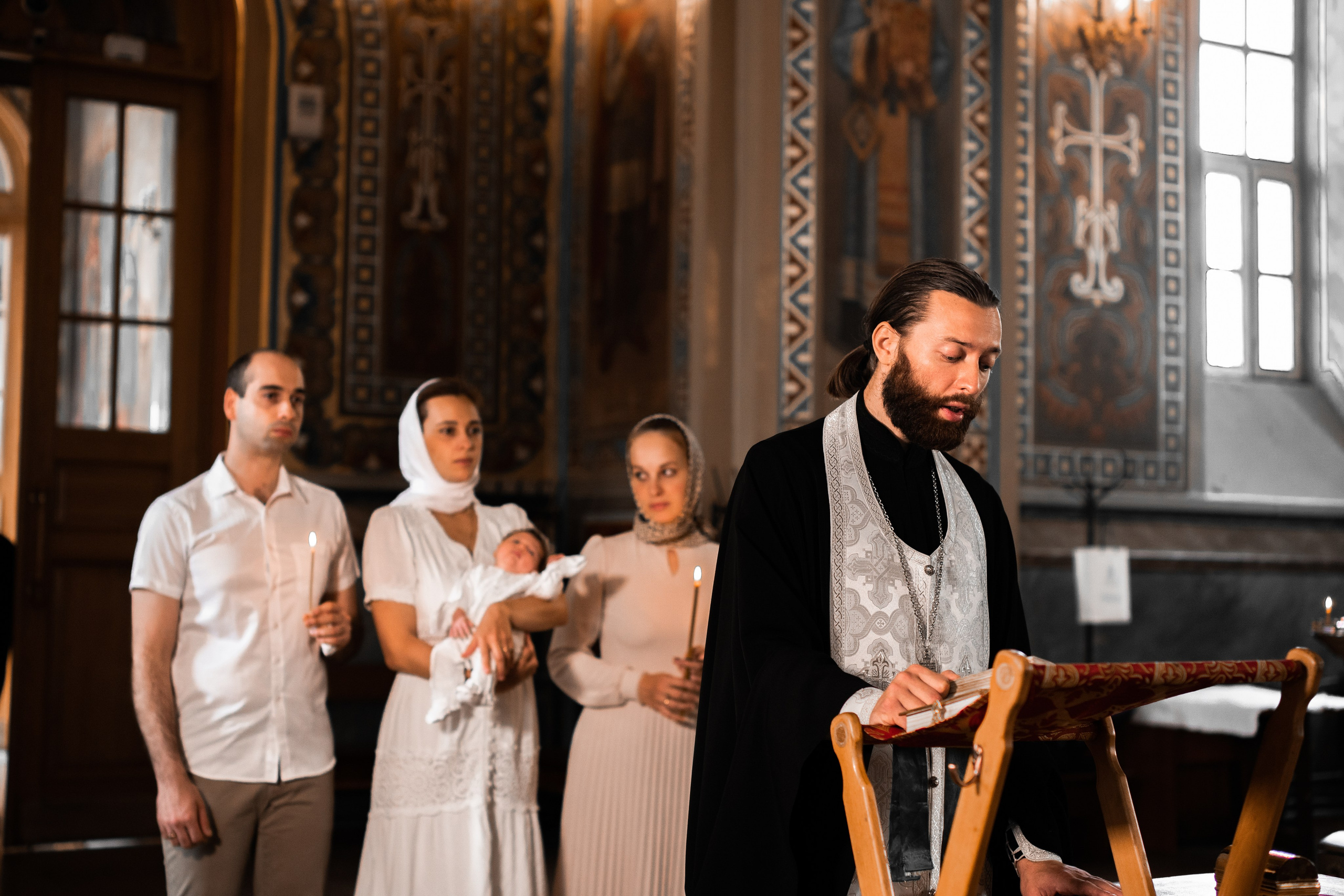 Крещение в Храме Сергия Радонежского Нижний Новгород. Фотограф на крещение и венчание в Нижнем Новгороде.Свадебный Фотограф