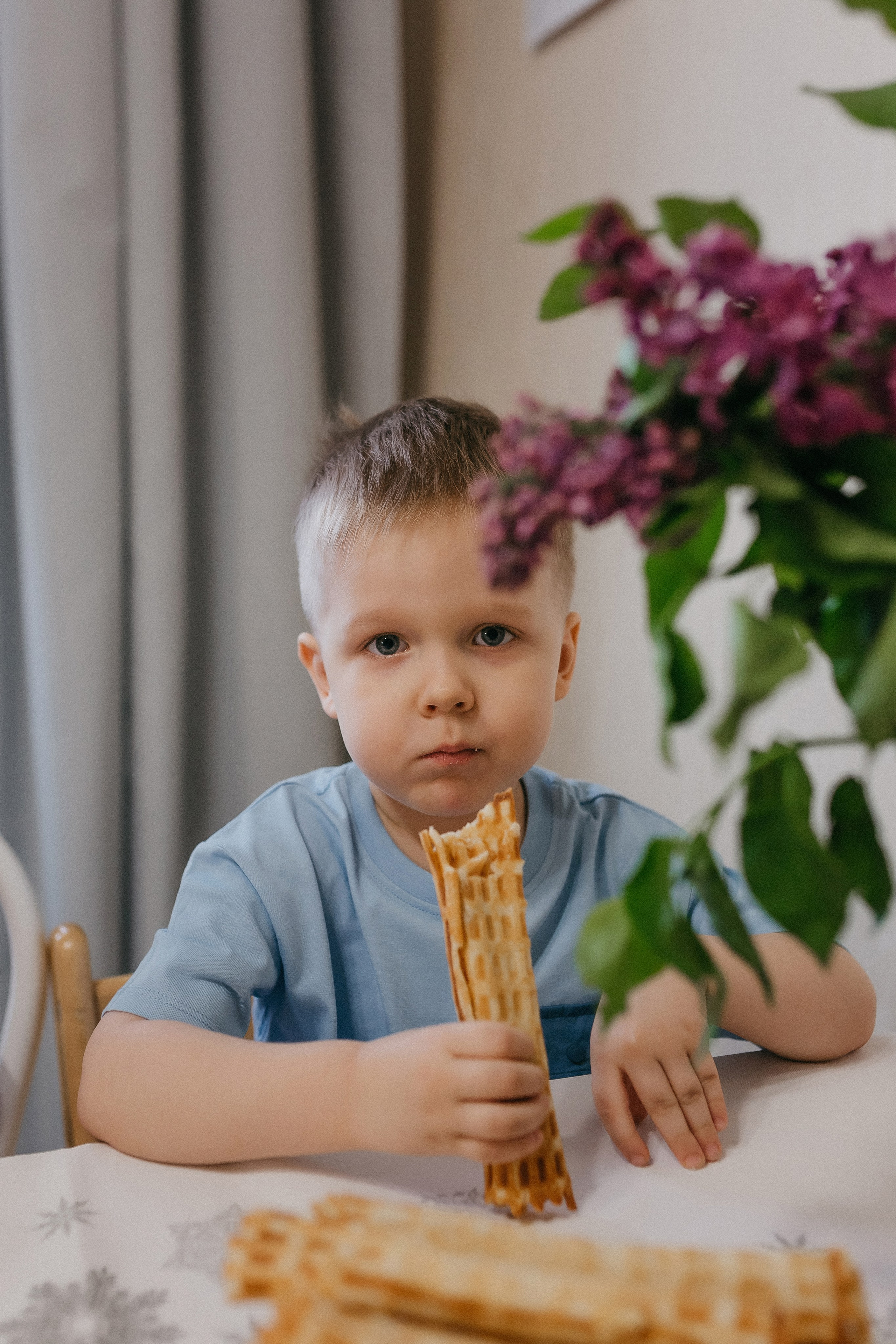 Вкусный завтрак. Семейный фотограф в Сургуте