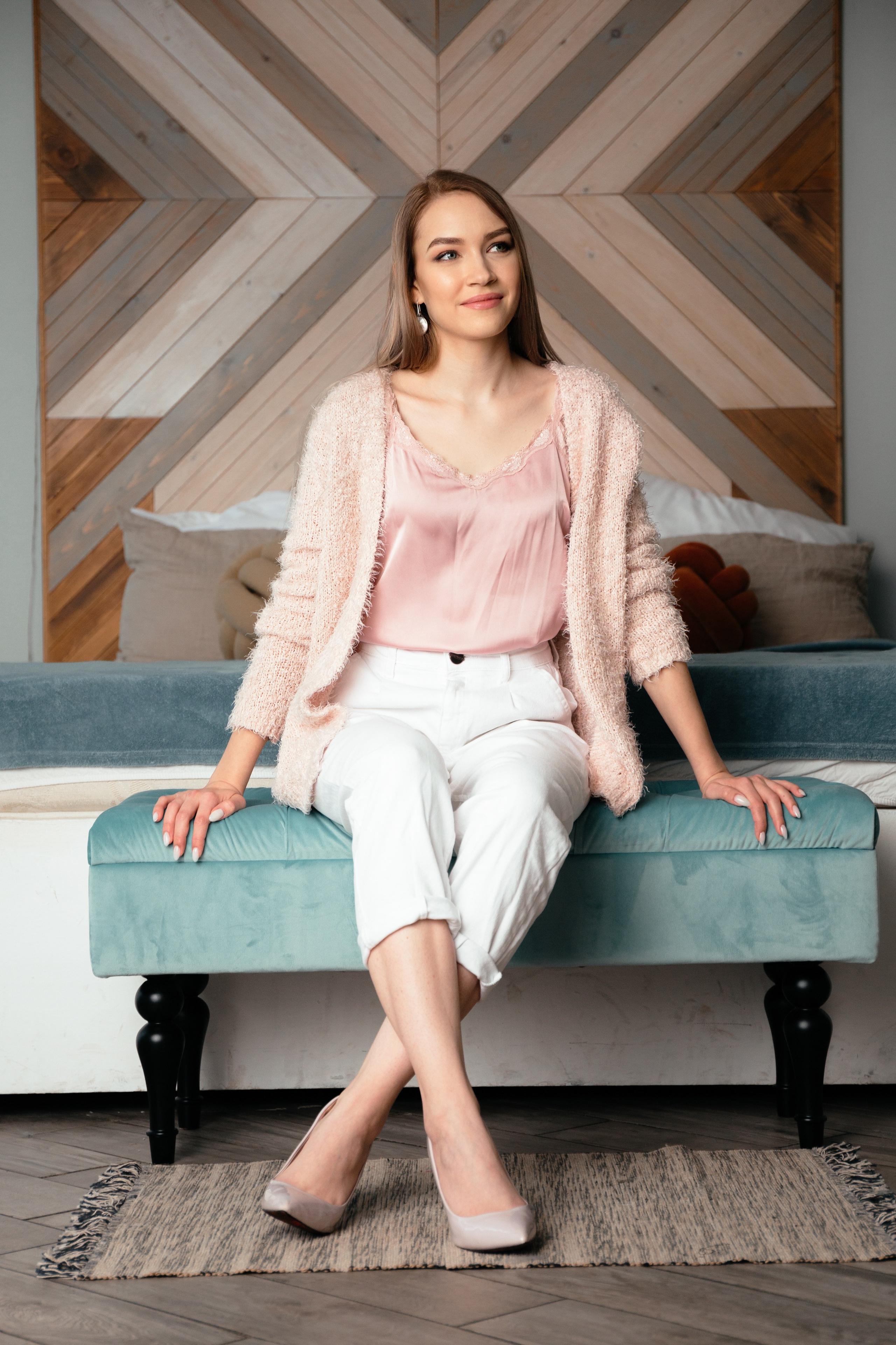 Контент для мастера маникюра. Фототерапевт Ева Бунеева