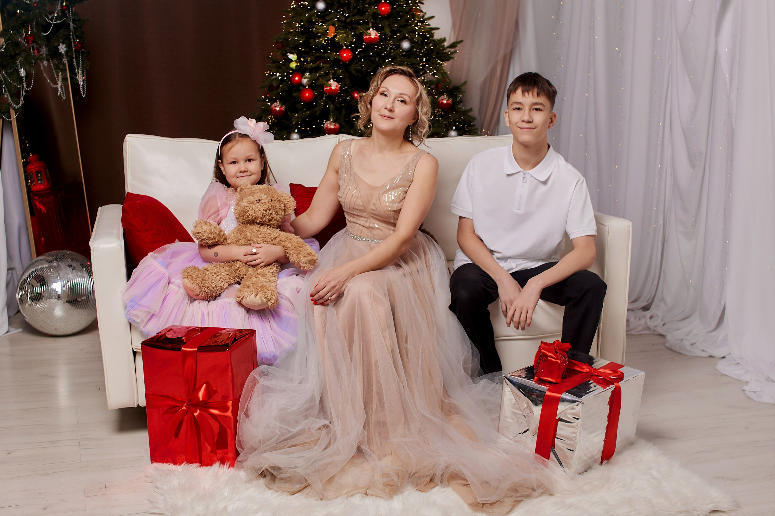 Новогодний фотопроект «Новогодняя сказка». Виктория Ларина — Портретный профессиональный фотограф в Иркутске