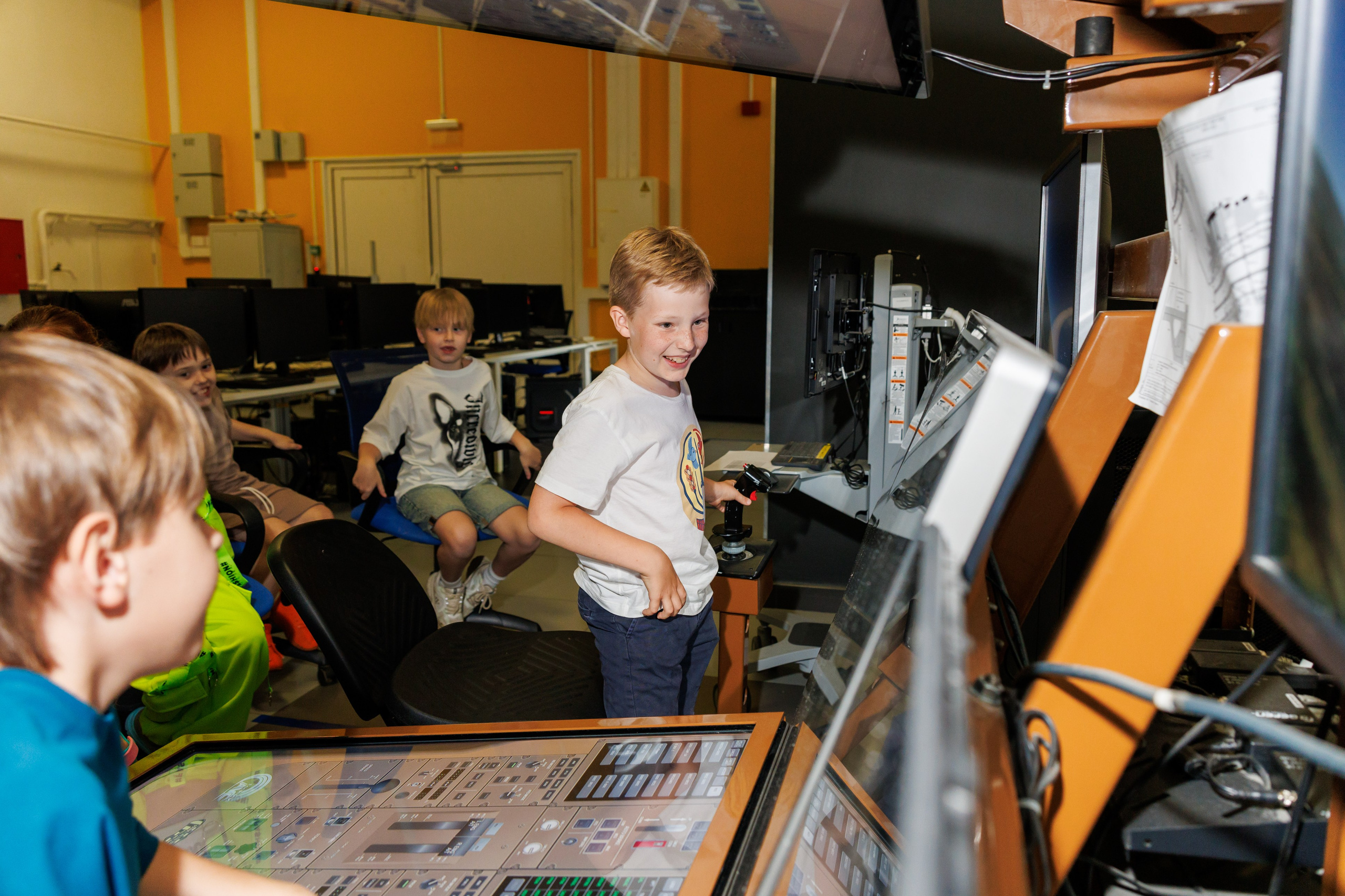 День Рождения в Технопарке. Фотограф в Москве Дмитрий Емельянов