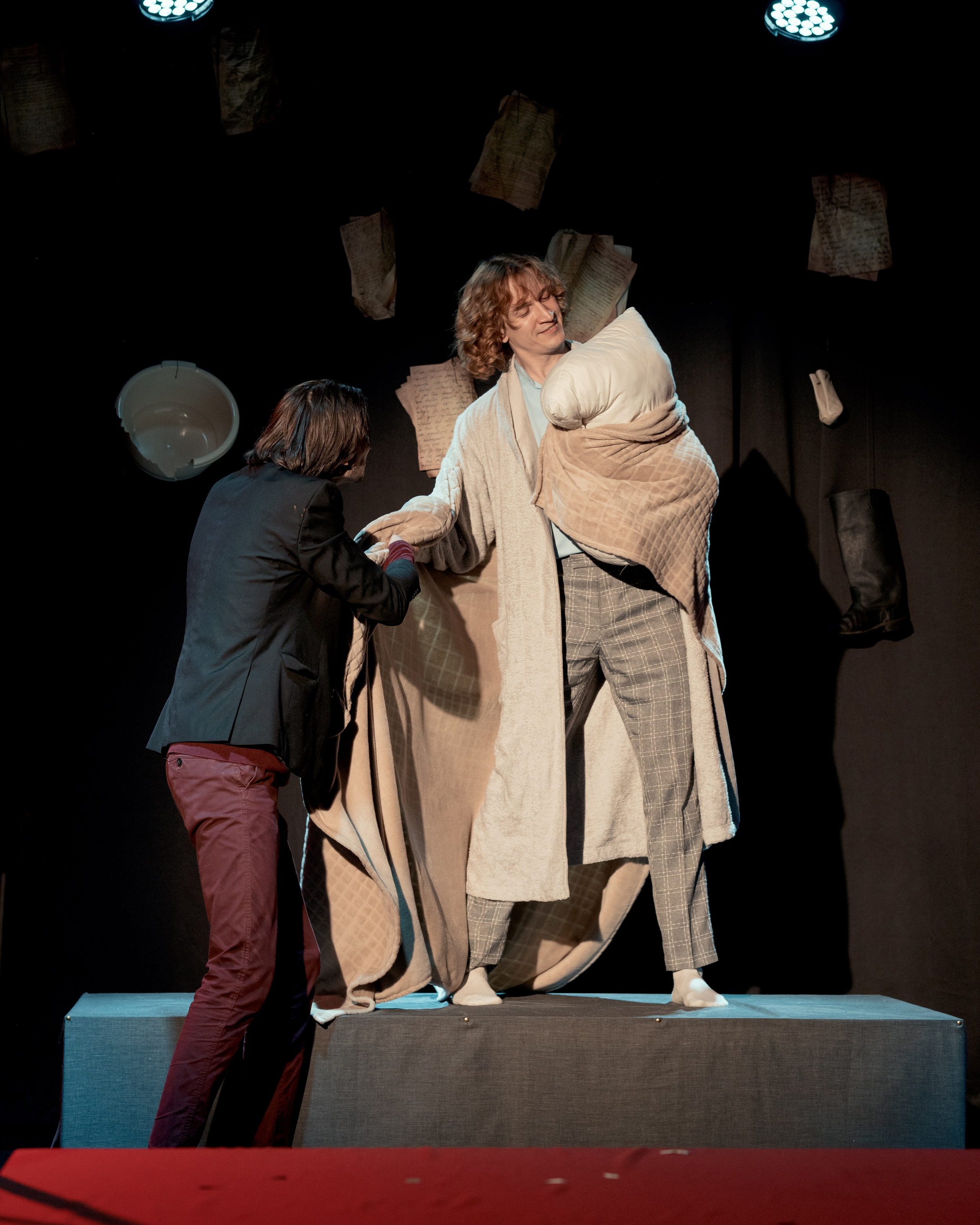 Спектакль «Женитьба». Репортажный и портретный фотограф Андрей Гаровский