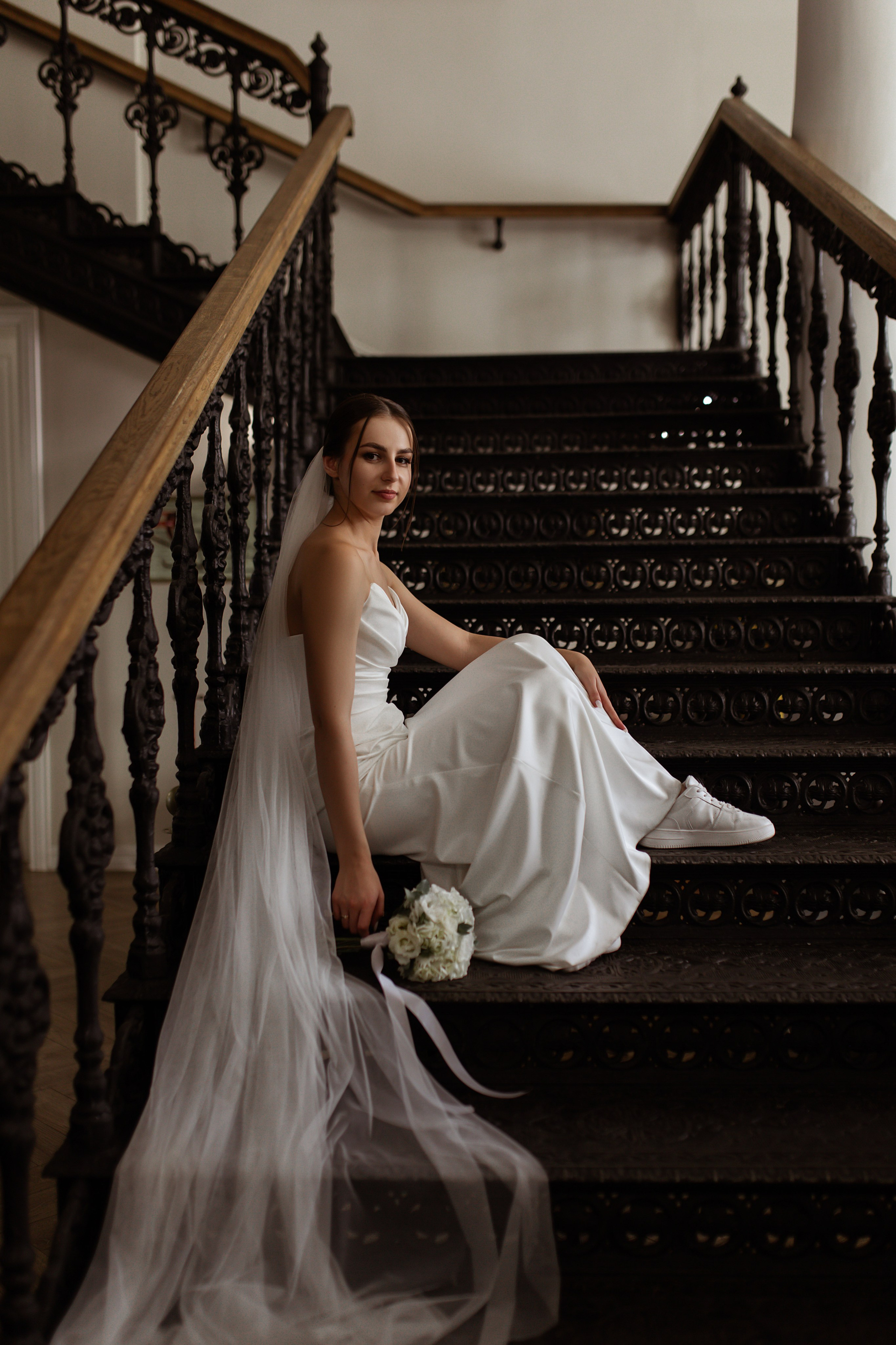 Классическая камерная прогулка Даши и Саши. Свадебный фотограф Елена Рубцова