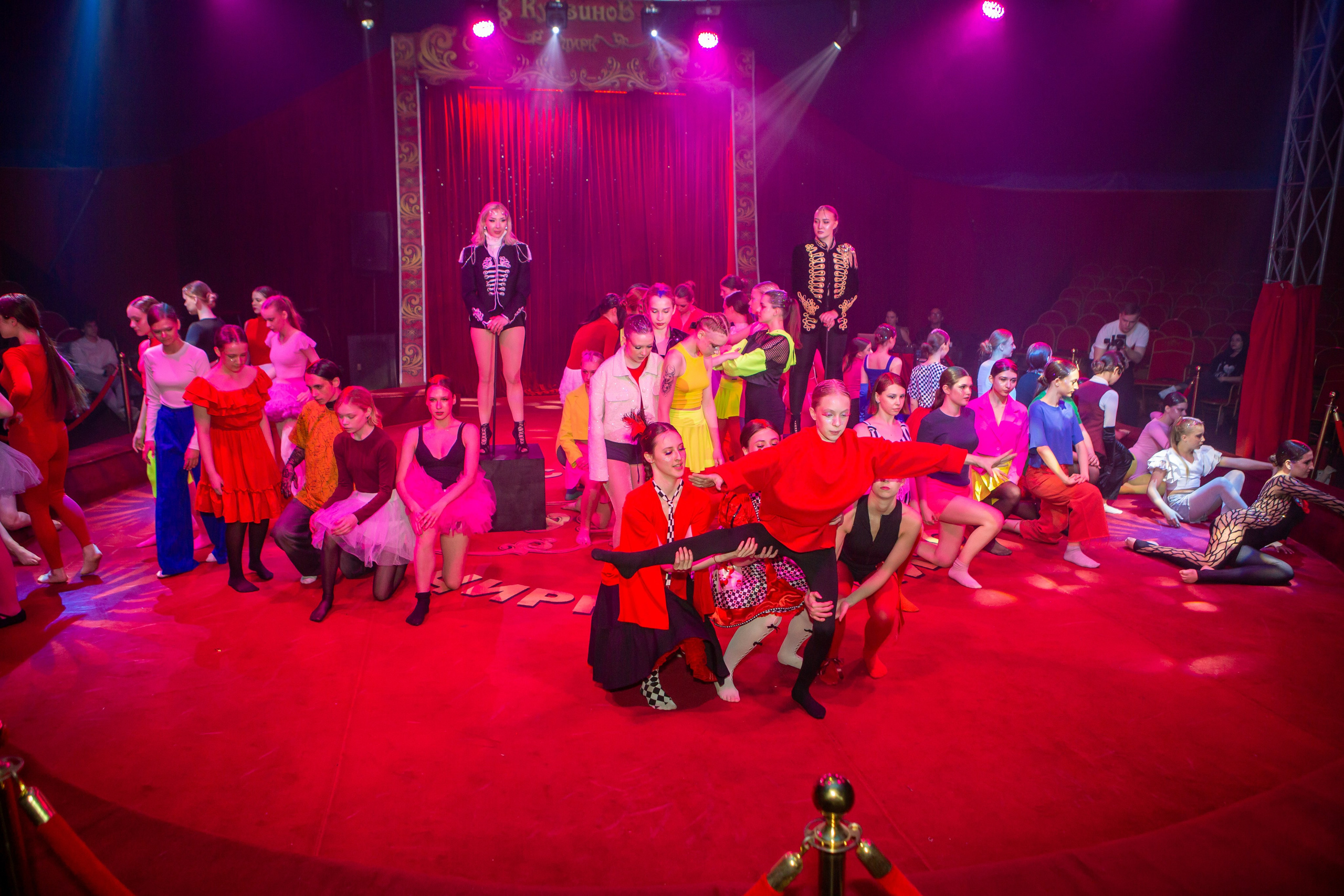 MANEGE SHOW. Репортажный, семейный, свадебный, портретный фотограф