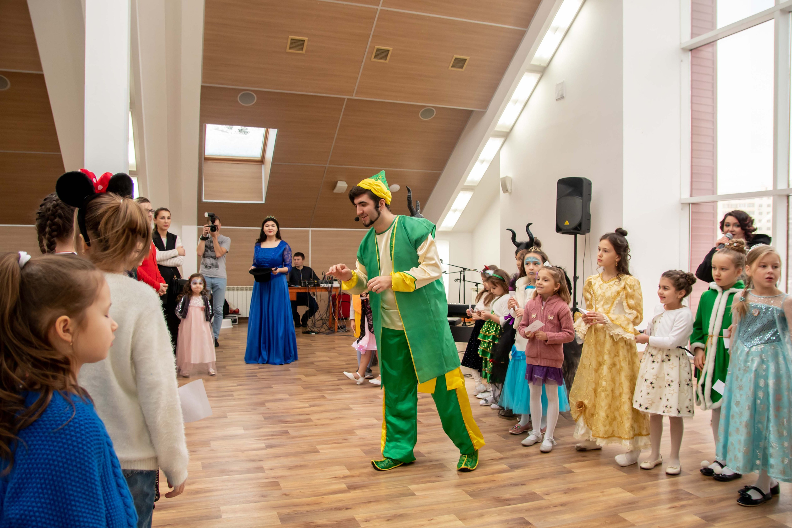 Благотворительный концерт. Часть1: Дети. Репортажный Фотограф