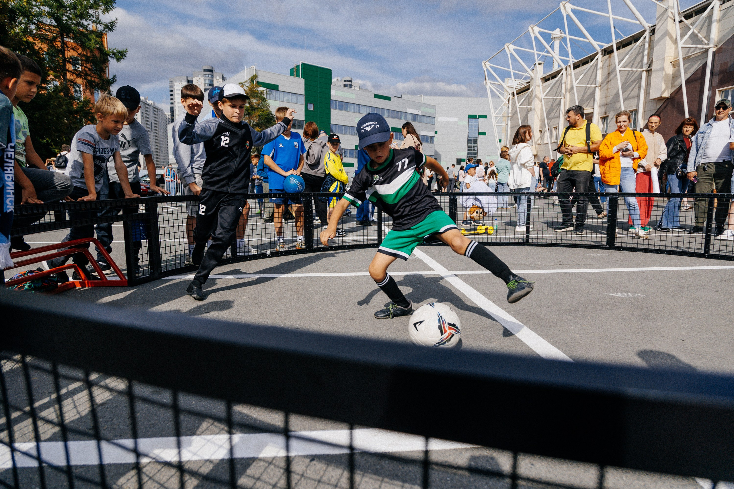 ФК ЧЕЛЯБИНСК Х ФК ВОЛГА. Репортажный фотограф Макс Брагин