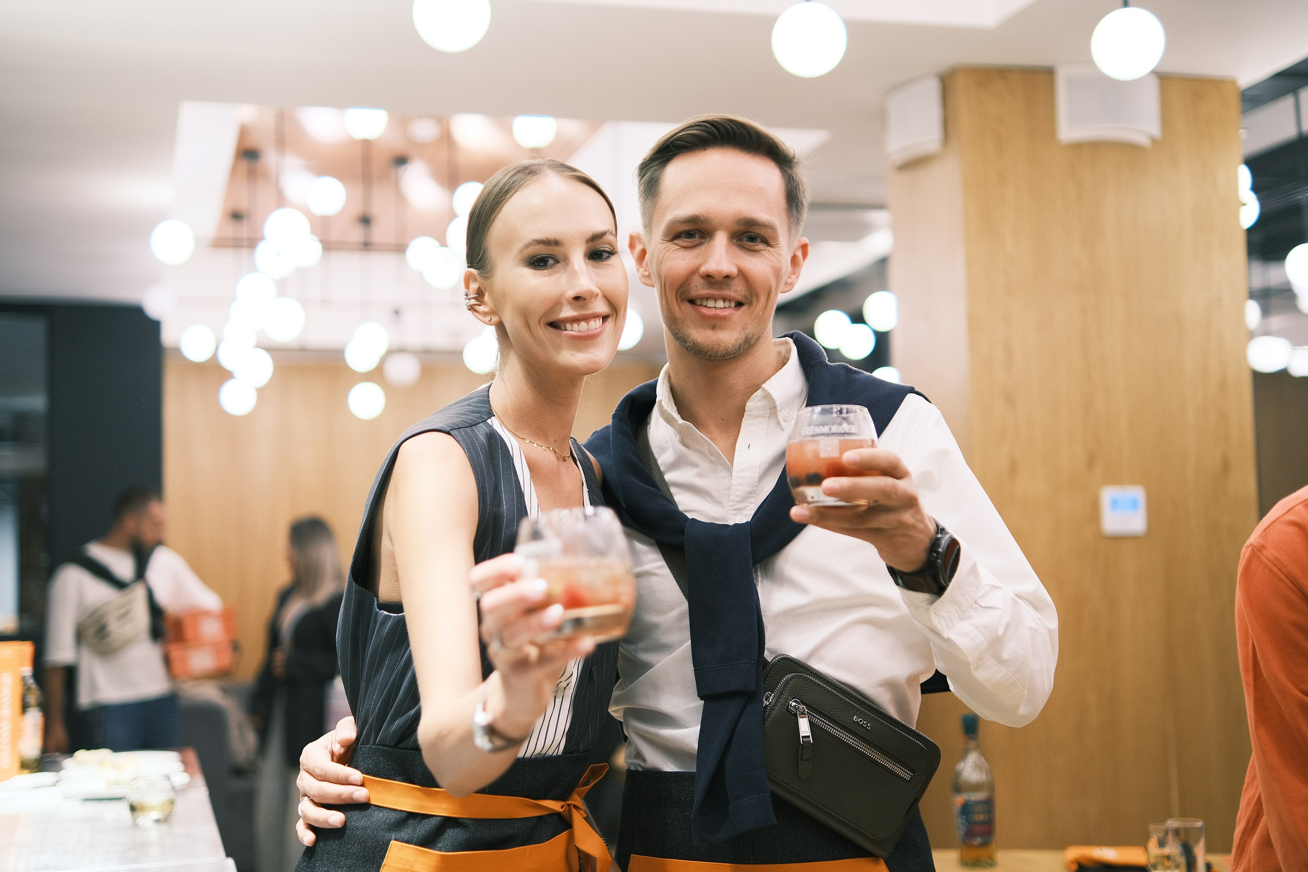 Портреты. Портреты и репортажные съемки с душой: ваш уникальный момент в объективе Руфата, профессионального фотографа Алматы