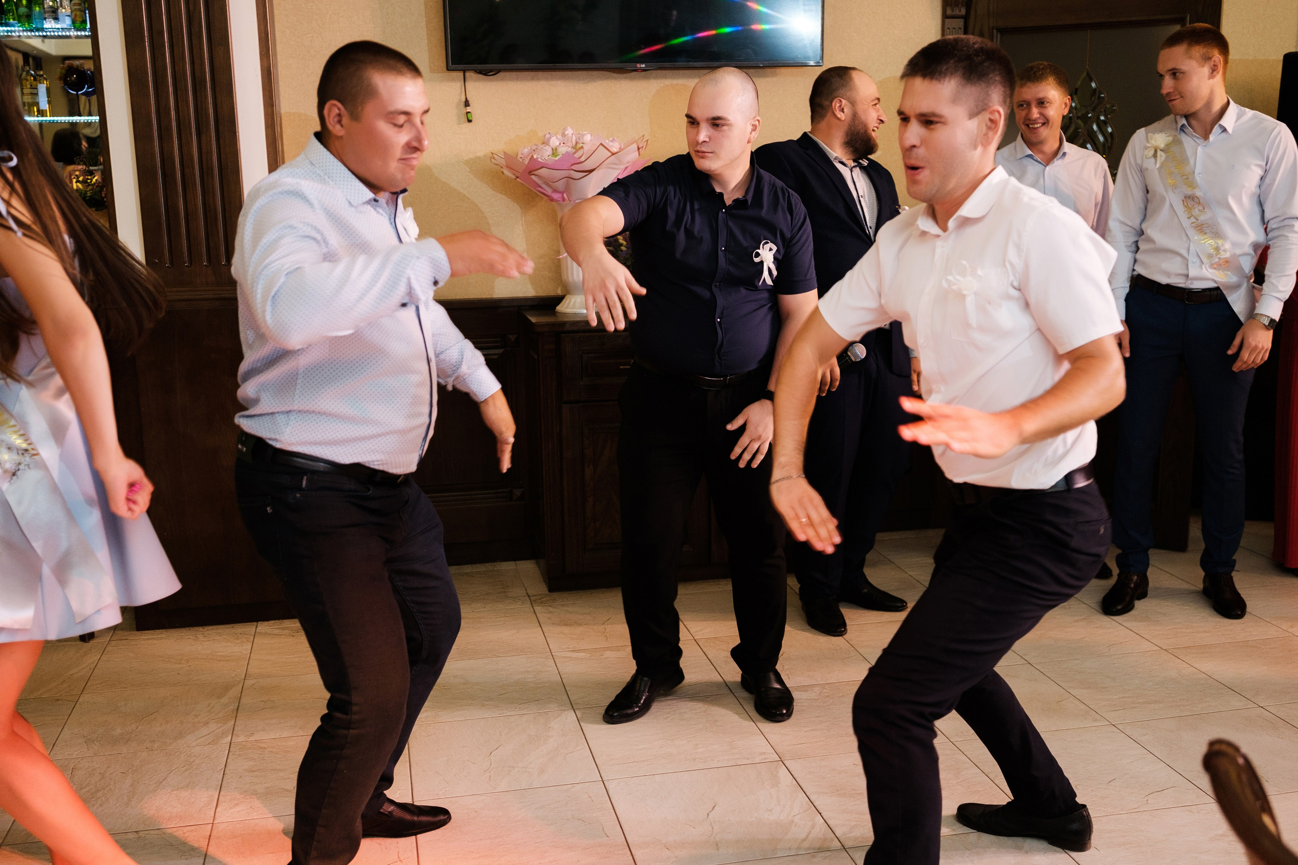 Виктор и Анна. Свадебный фотограф | репортаж | праздники | крещение