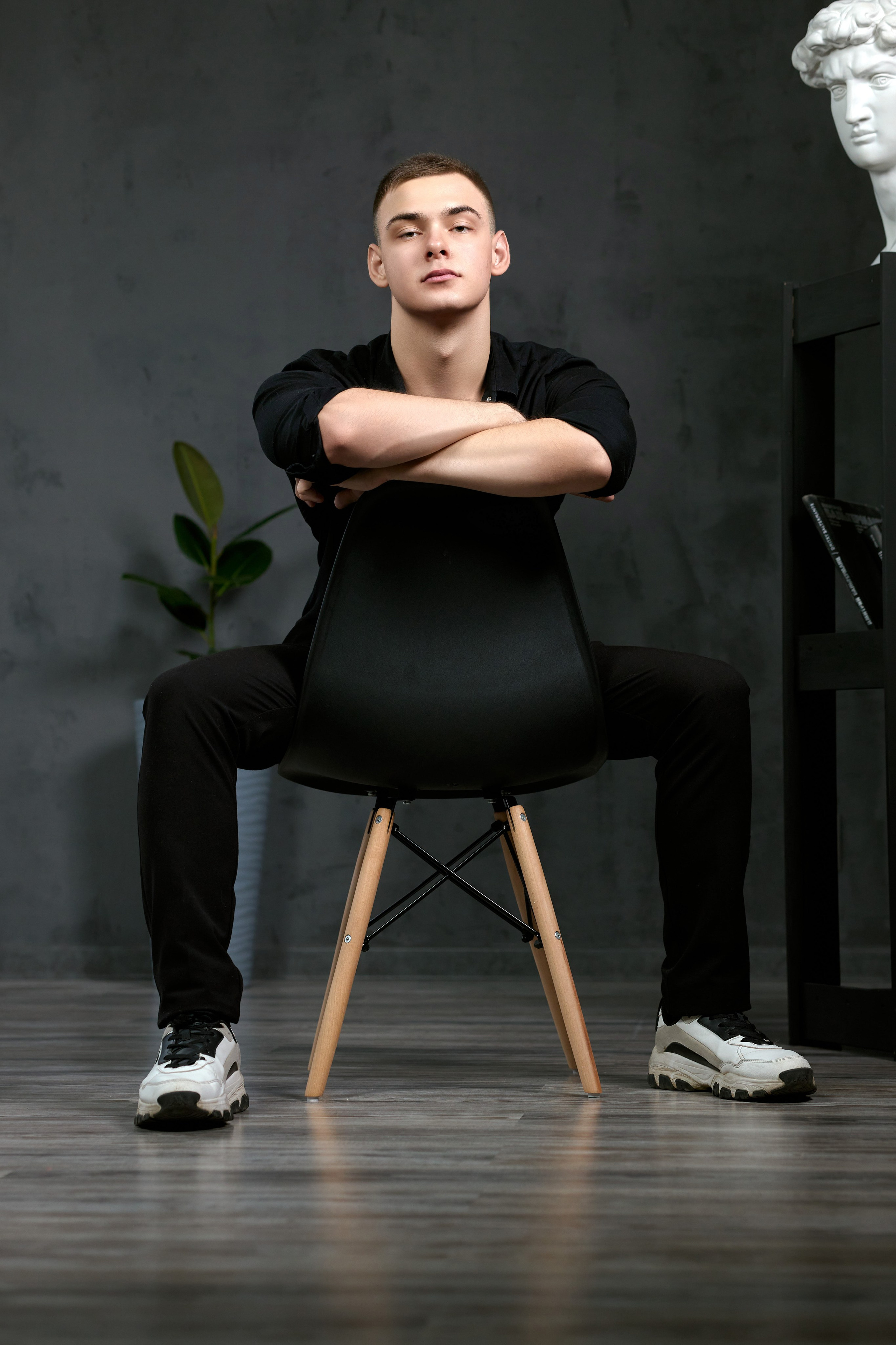 Выпускные портреты для выпускного альбома таганрог. Фотограф Выпускные альбомы Таганрог Сергей Коробченко