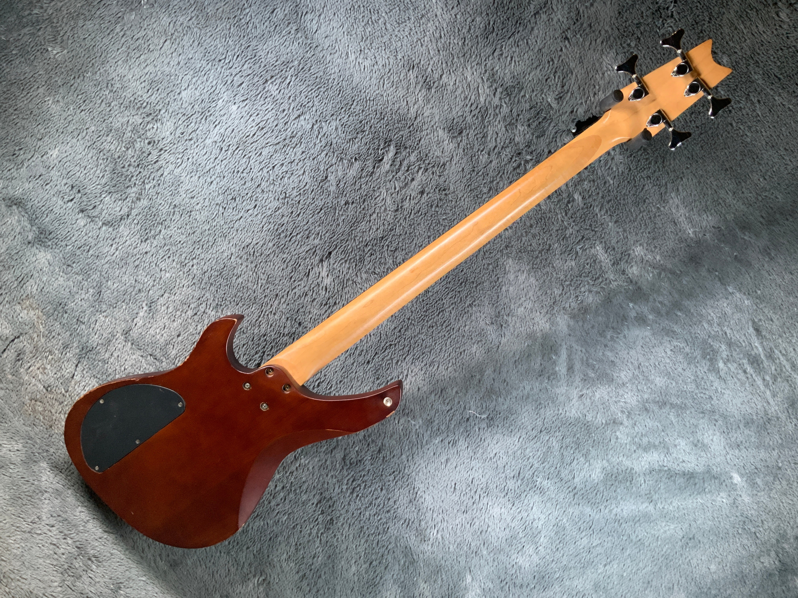 Vintage Bass Korea 90's