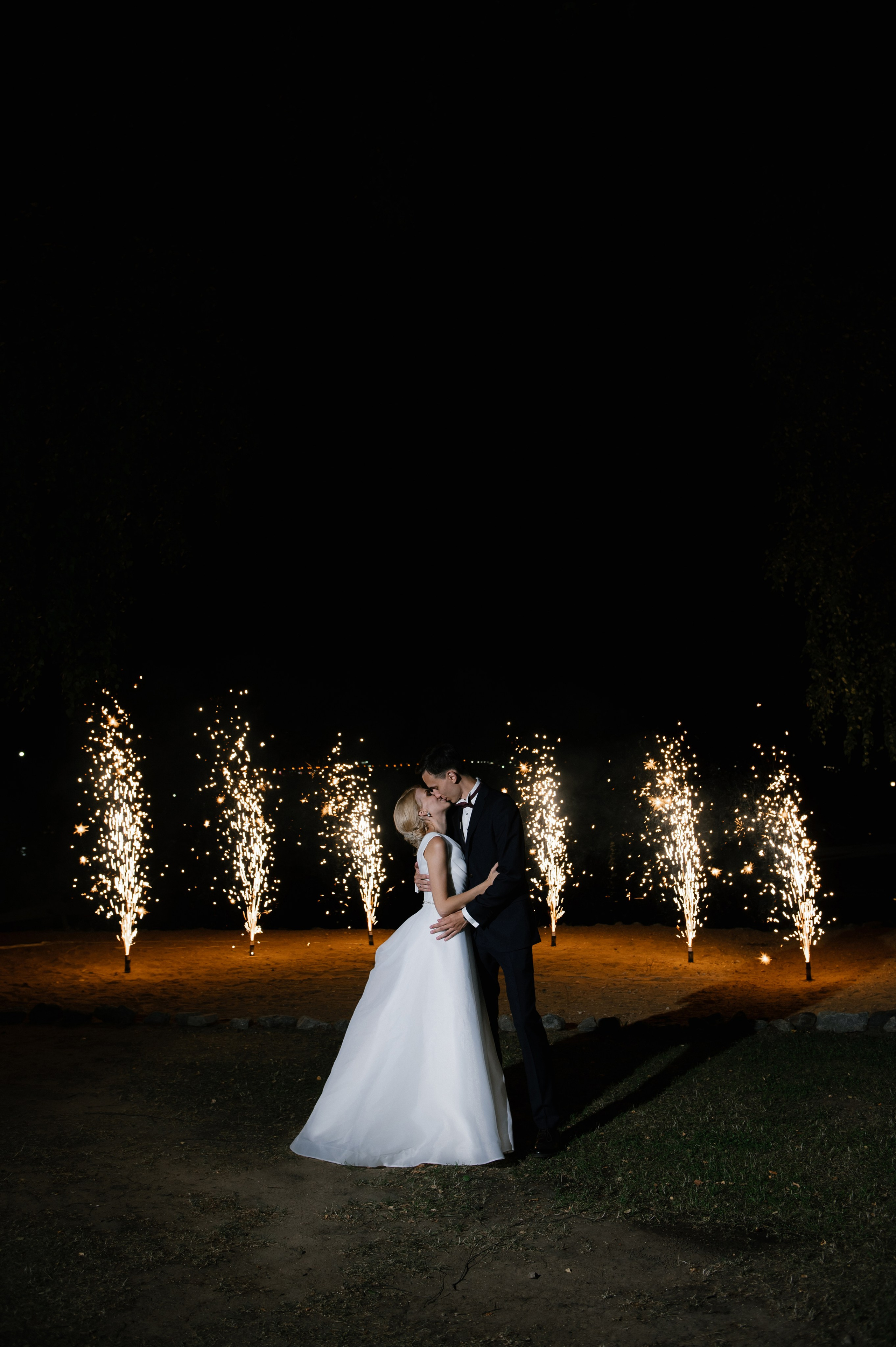 Свадебная фотосессия в яхт-клубе. Семейный и свадебный фотограф в Москве Татьяна Николаева