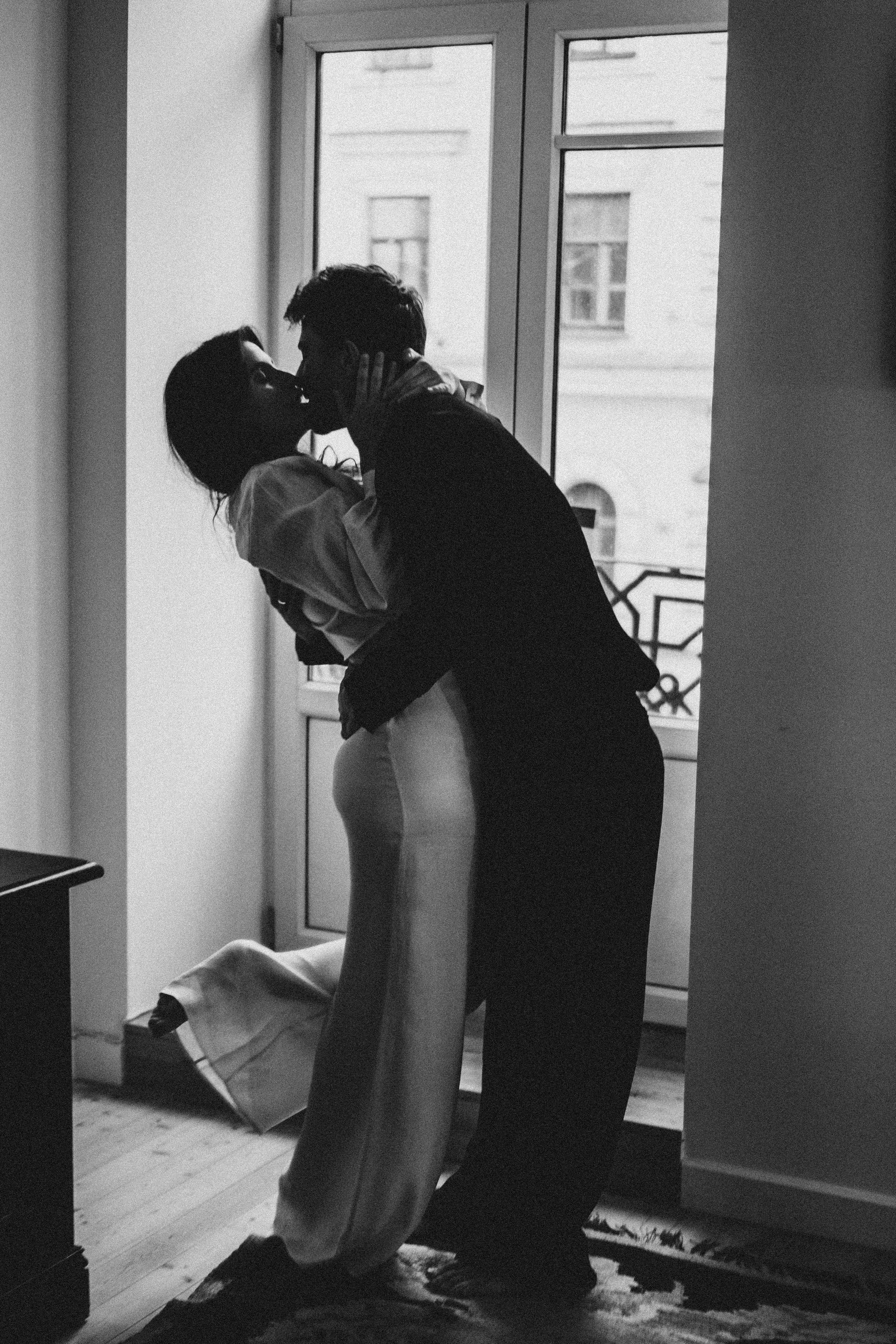 СБОРЫ ЖЕНИХА И НЕВЕСТЫ В УЮТНОЙ КВАРТИРЕ В ЦЕНТРЕ САНТК-ПЕТЕРБУРГА. Профессиональный фотограф, Санкт-Петербург — Виктория Богомолова