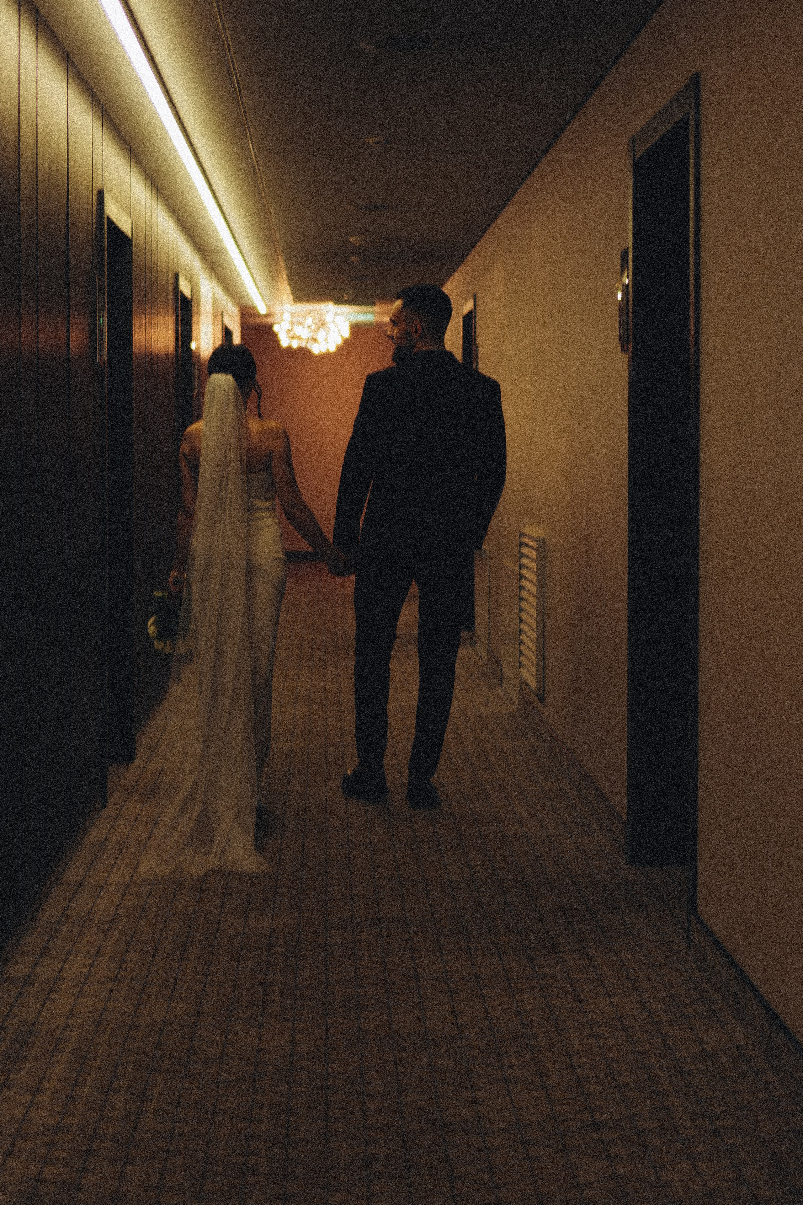 СВАДЕБНАЯ СЬЕМКА СБОРОВ ЖЕНИХА И НЕВЕСТЫ В ОТЕЛЕ И ТАКЖЕ ФОТОСЕССИИЯ В ОТЕЛЕЕ МЕГАПОЛИС БРЯНСК. Профессиональный фотограф, Санкт-Петербург — Виктория Богомолова