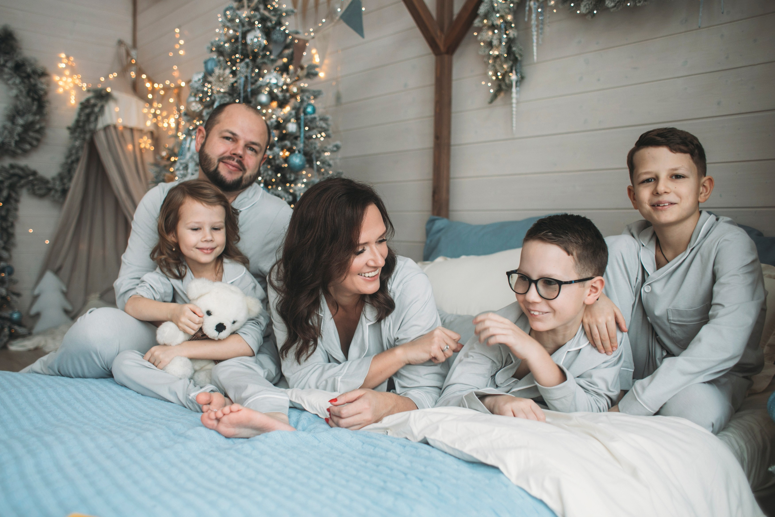 Анонс: ESENIA&FAMILY NY. Фотограф Наташа Румянцева