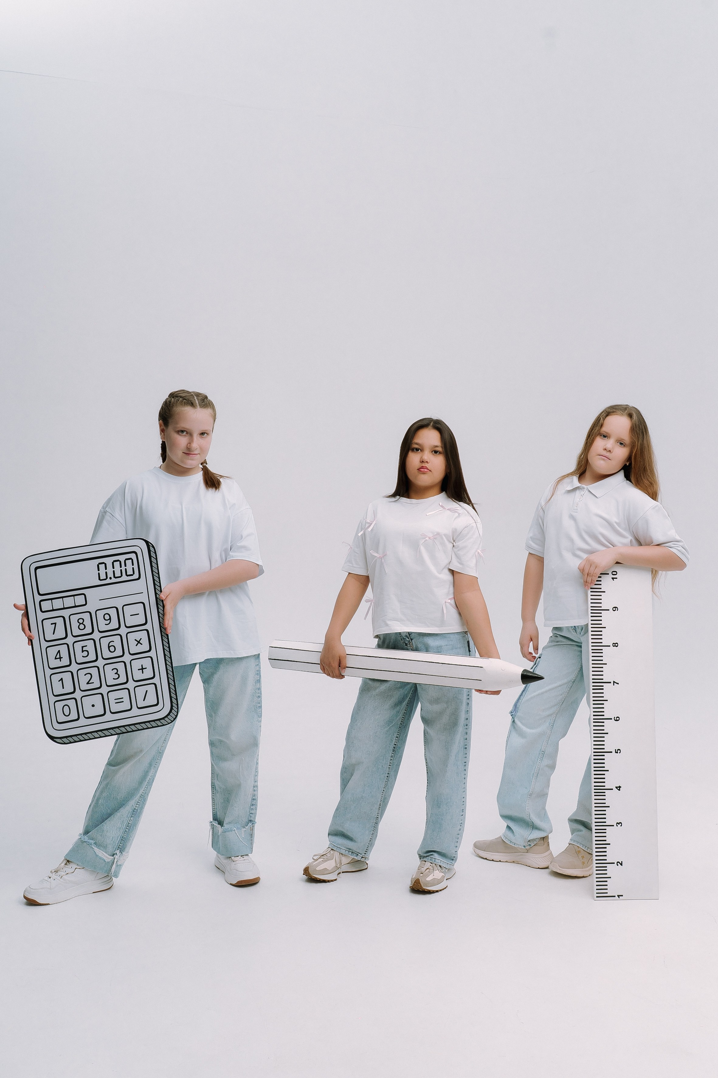 Студии монохромный декор. Выпускные альбомы Натальи Бутко: Новороссийск, Анапа, Геленджик