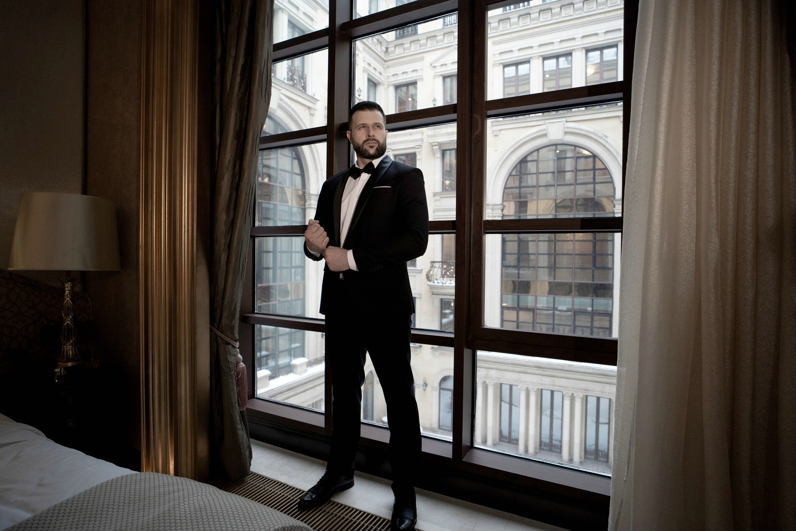 Свадебная фотосессия в отеле St. Regis Москва Никольская. Свадебный и семейный фотограф в Москве Светлана Зоткина