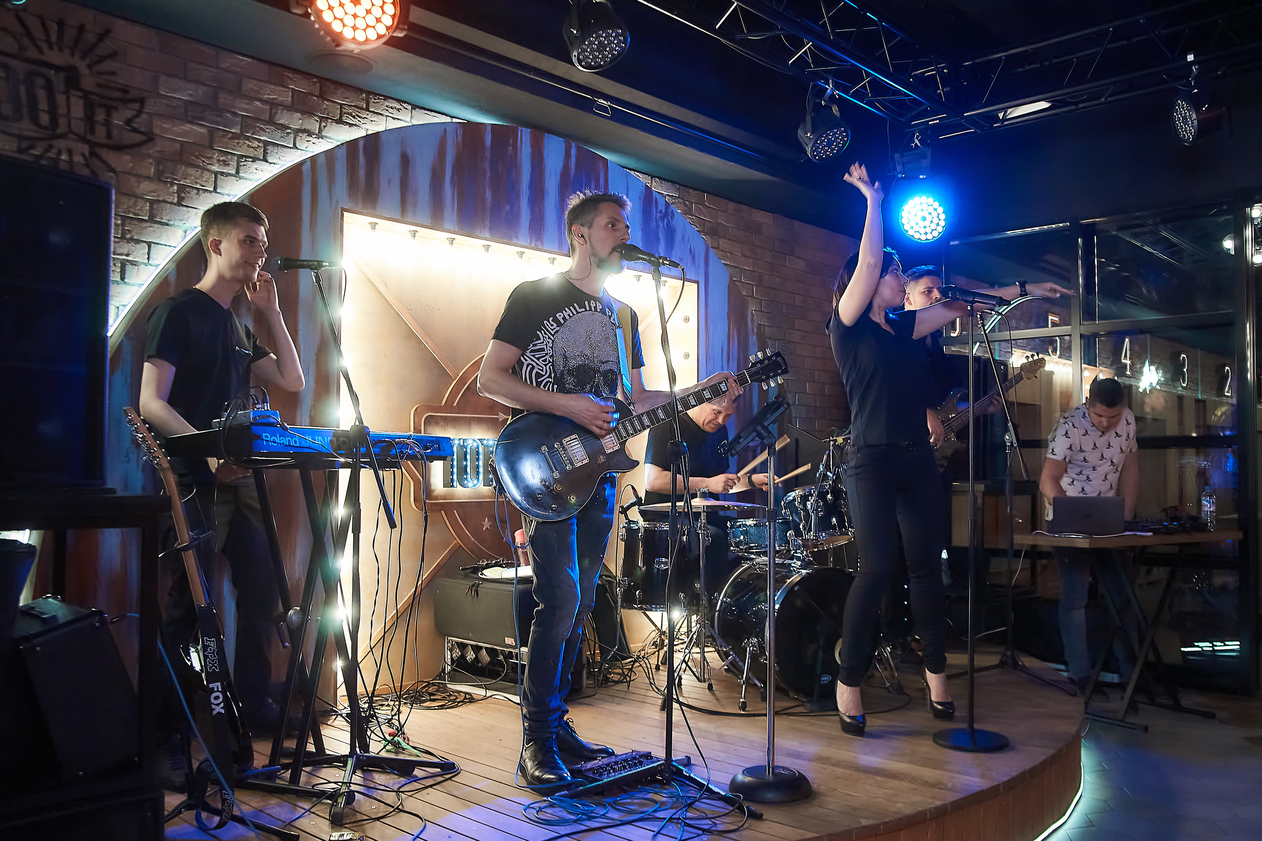 Танцпол. Фотограф и видеограф в Екатеринбурге