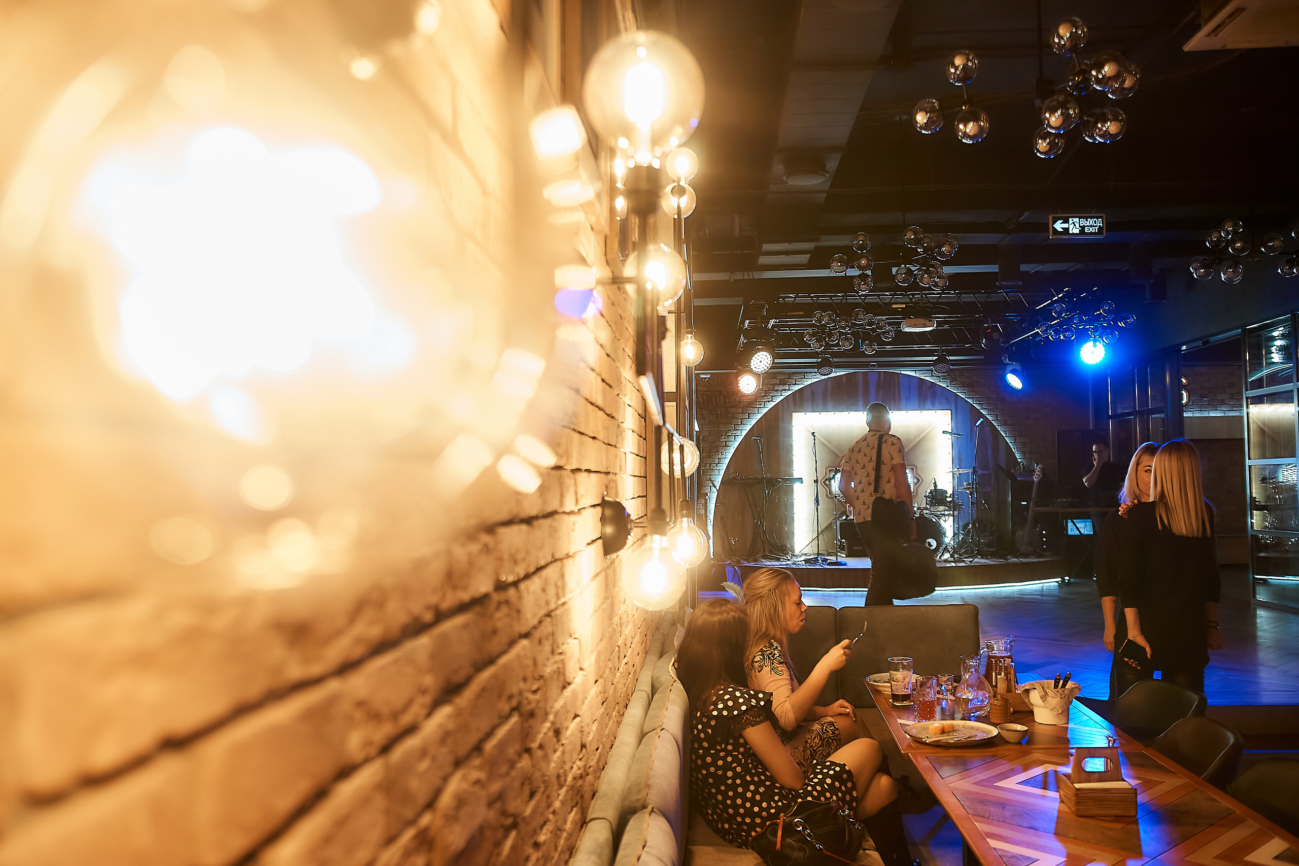 Танцпол. Фотограф и видеограф в Екатеринбурге