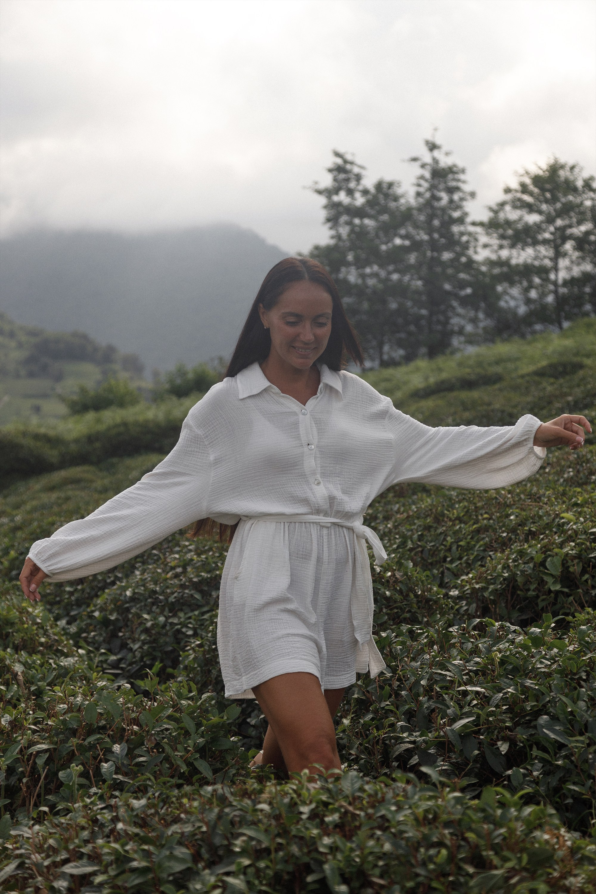 Портретная фотосессия в чайных плантациях