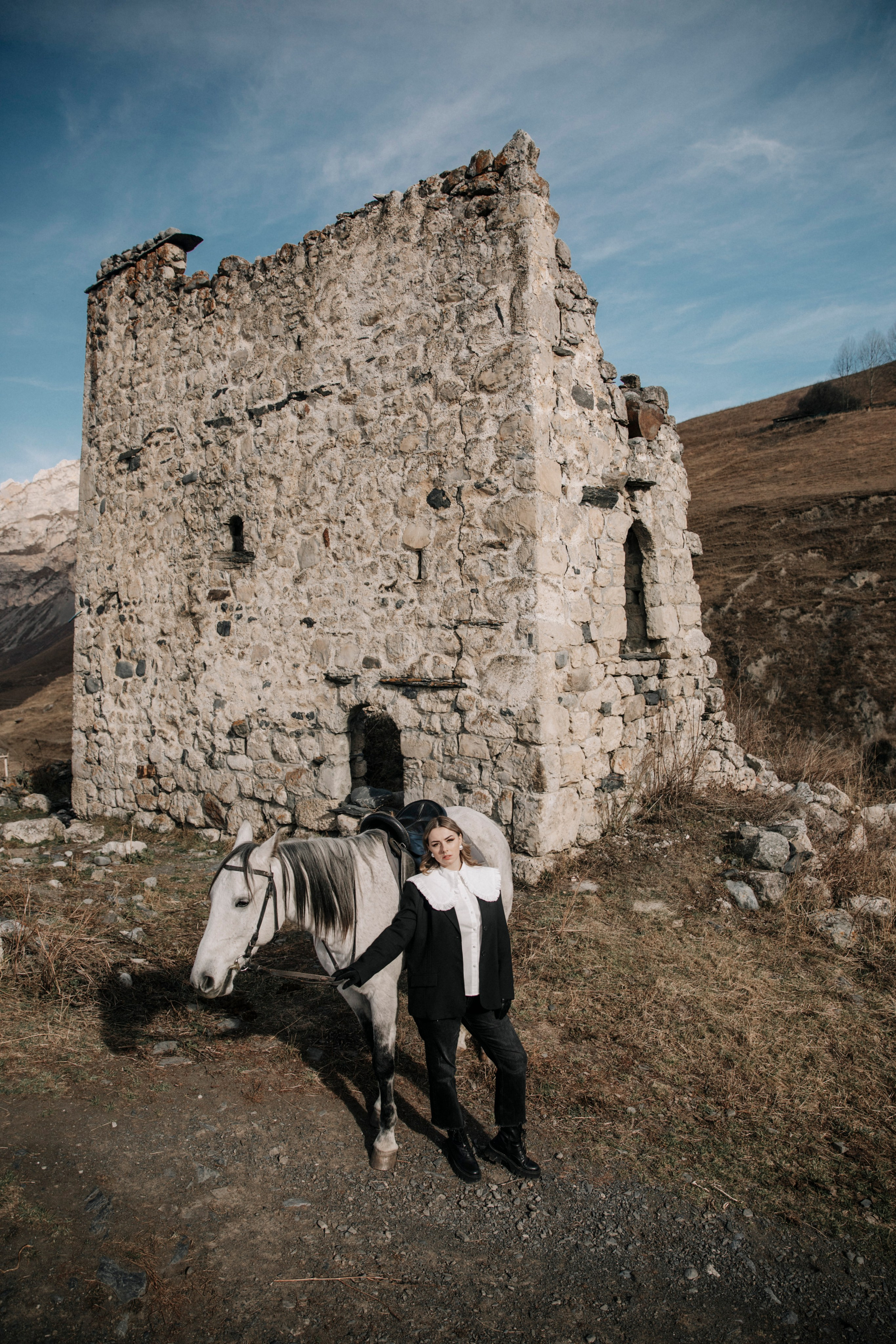 Фотосессия в горах, Северная Осетия, Алания, фотосессия с лошадью, фотосессия, ДаргавсФотосессия в горах, Северная Осетия, Алания, фотосессия с лошадью, фотосессия, Даргавс