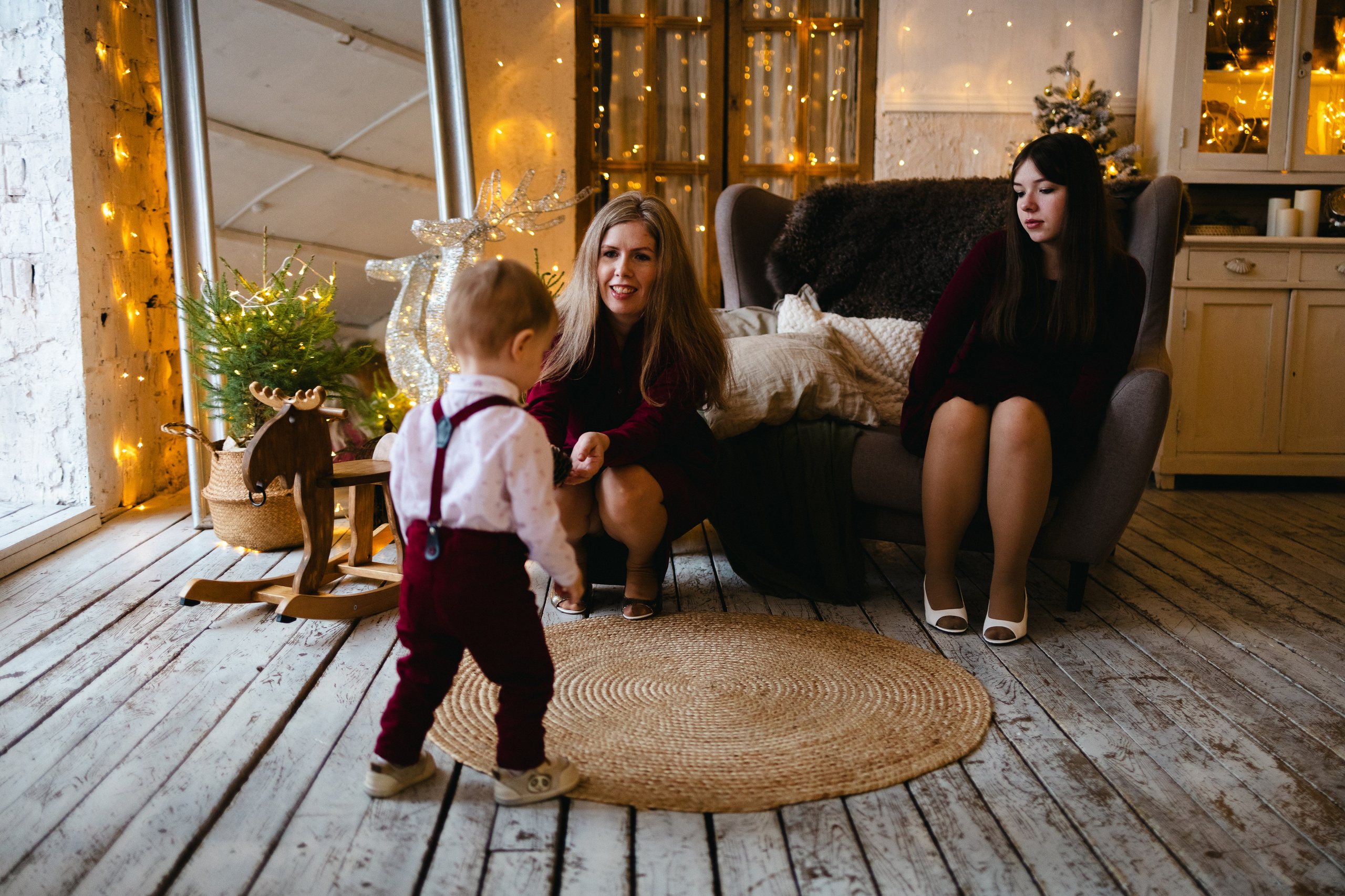 Новогодняя семейная с малышом. Семейный фотограф г. Тюмень