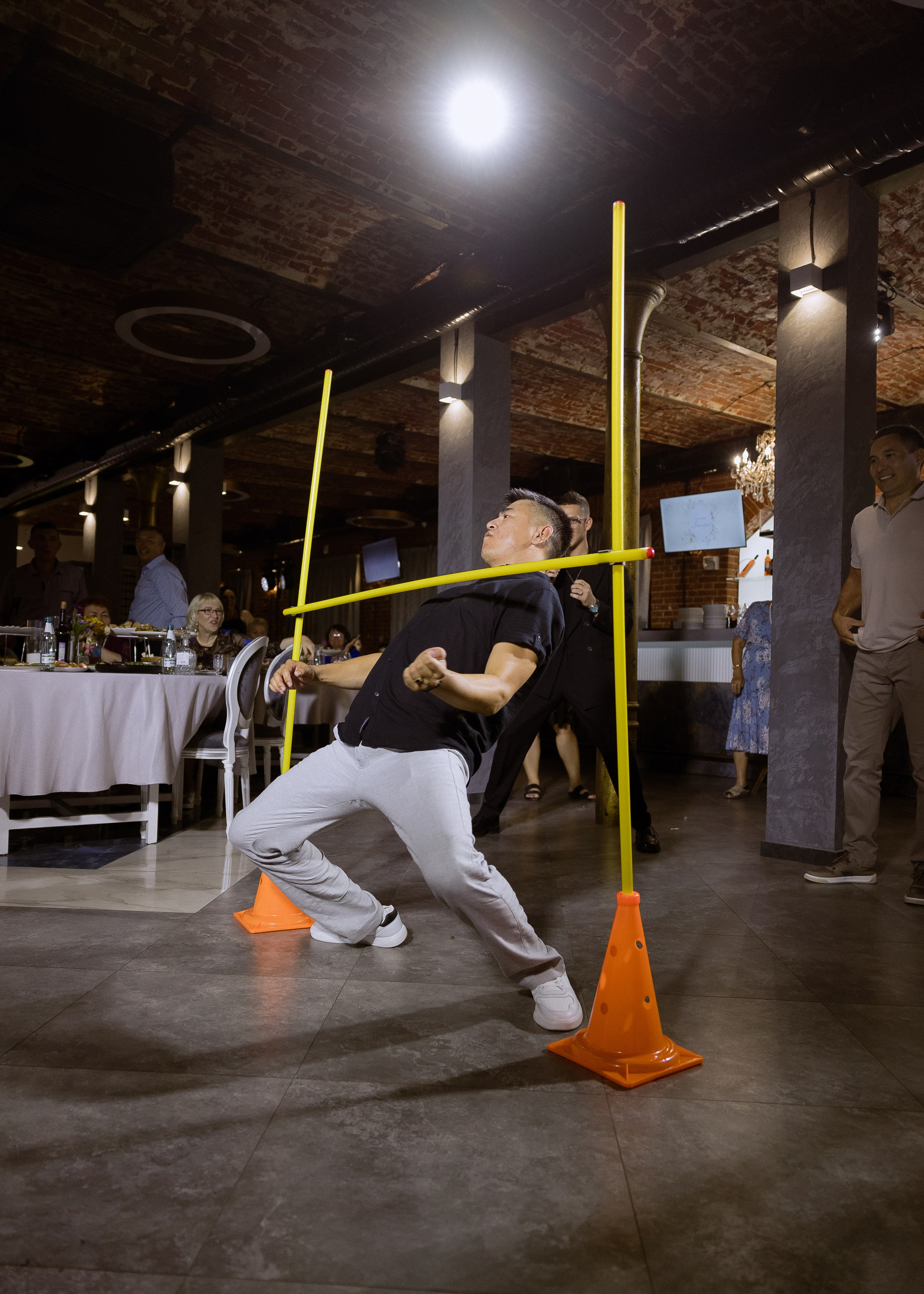 Дмитрий и Алита. Фотограф Эмиль Исякаев