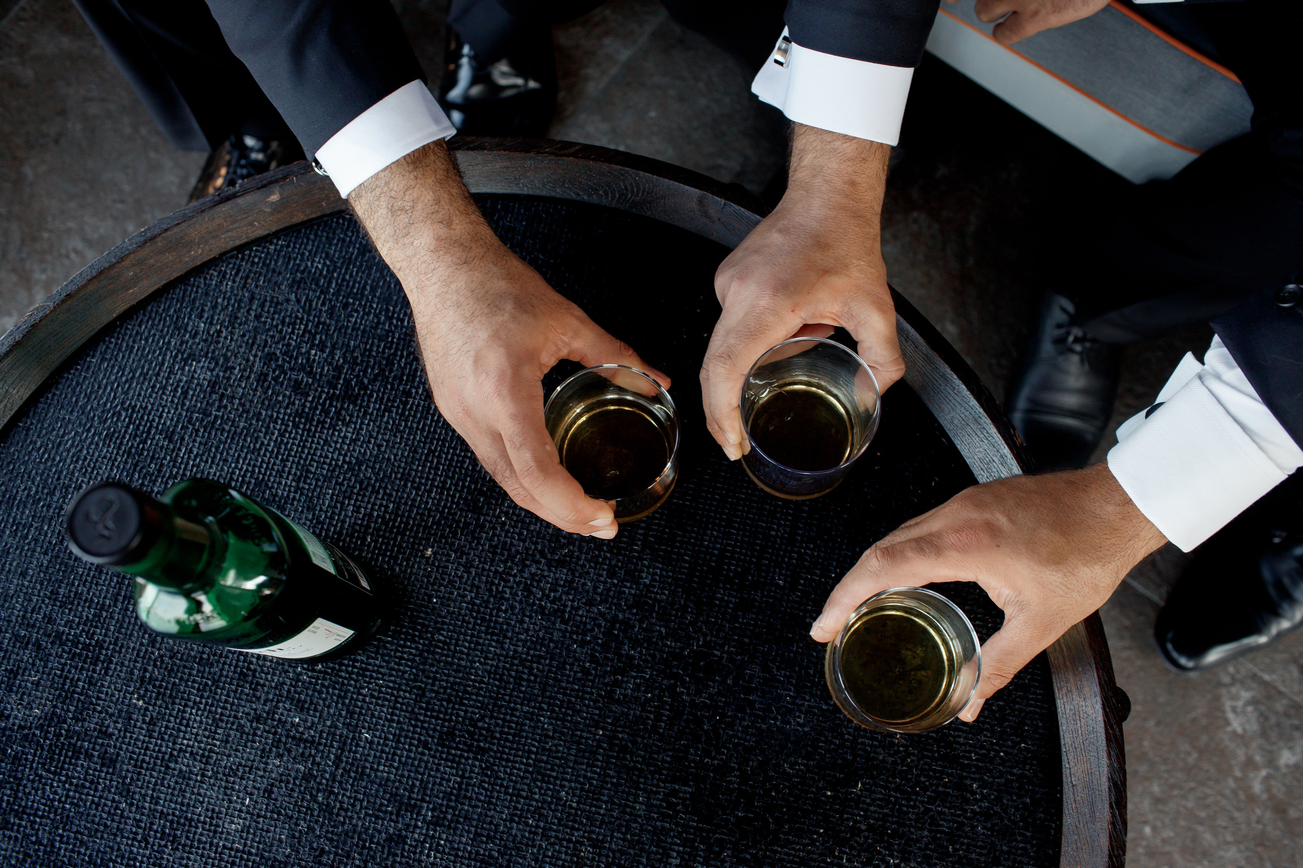 Свадьба с гостями на Пхукете. Фотограф на Пхукете в Таиланде