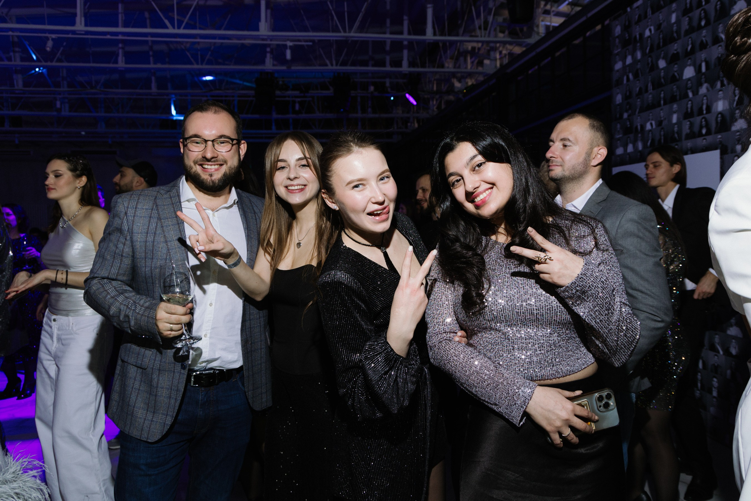 День рождения М1. Портретный и репортажный фотограф в Москве Олеся Лисарк