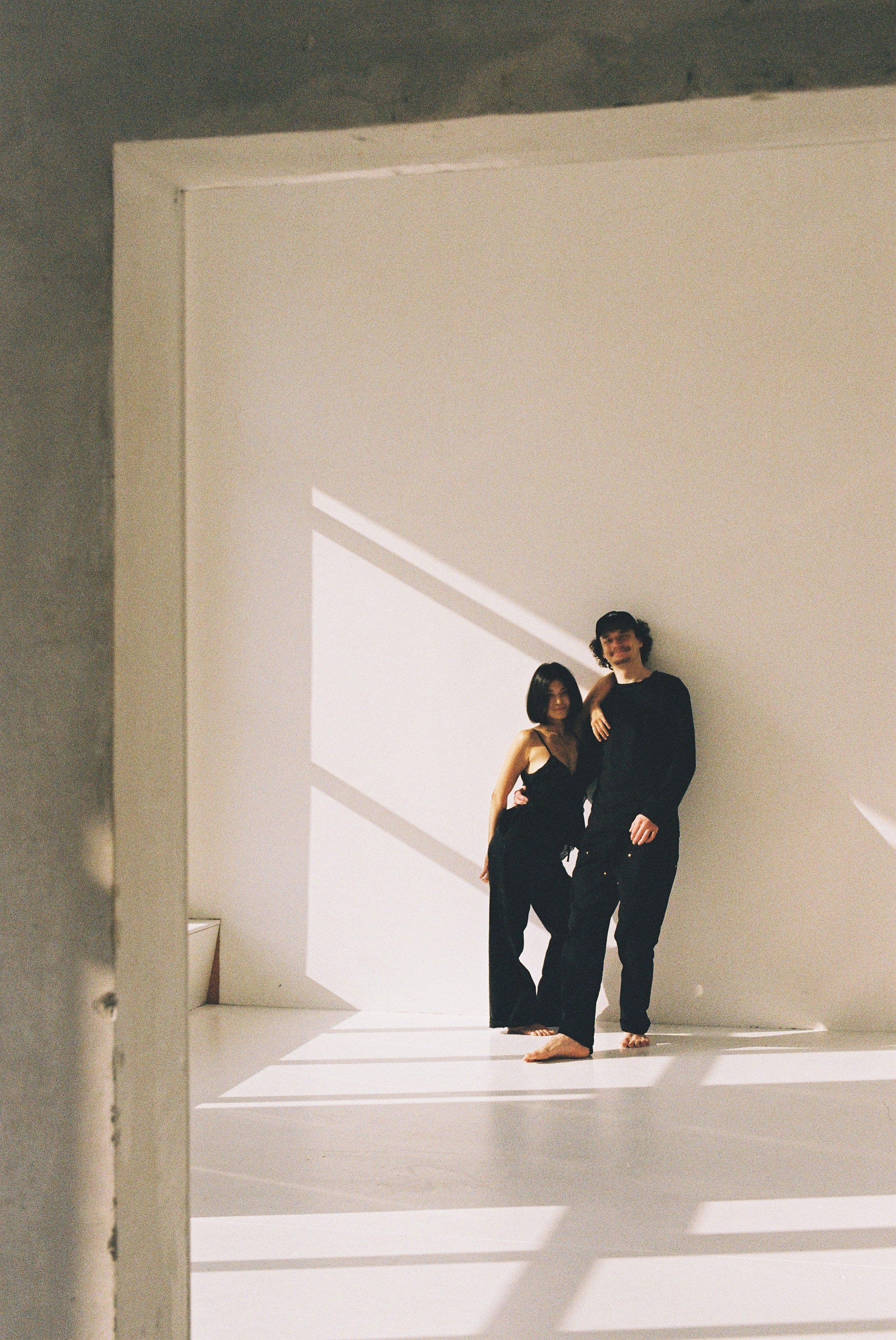 Эмилия и Лев (35 мм). Фотограф в Екатеринбурге и Москве, Анна