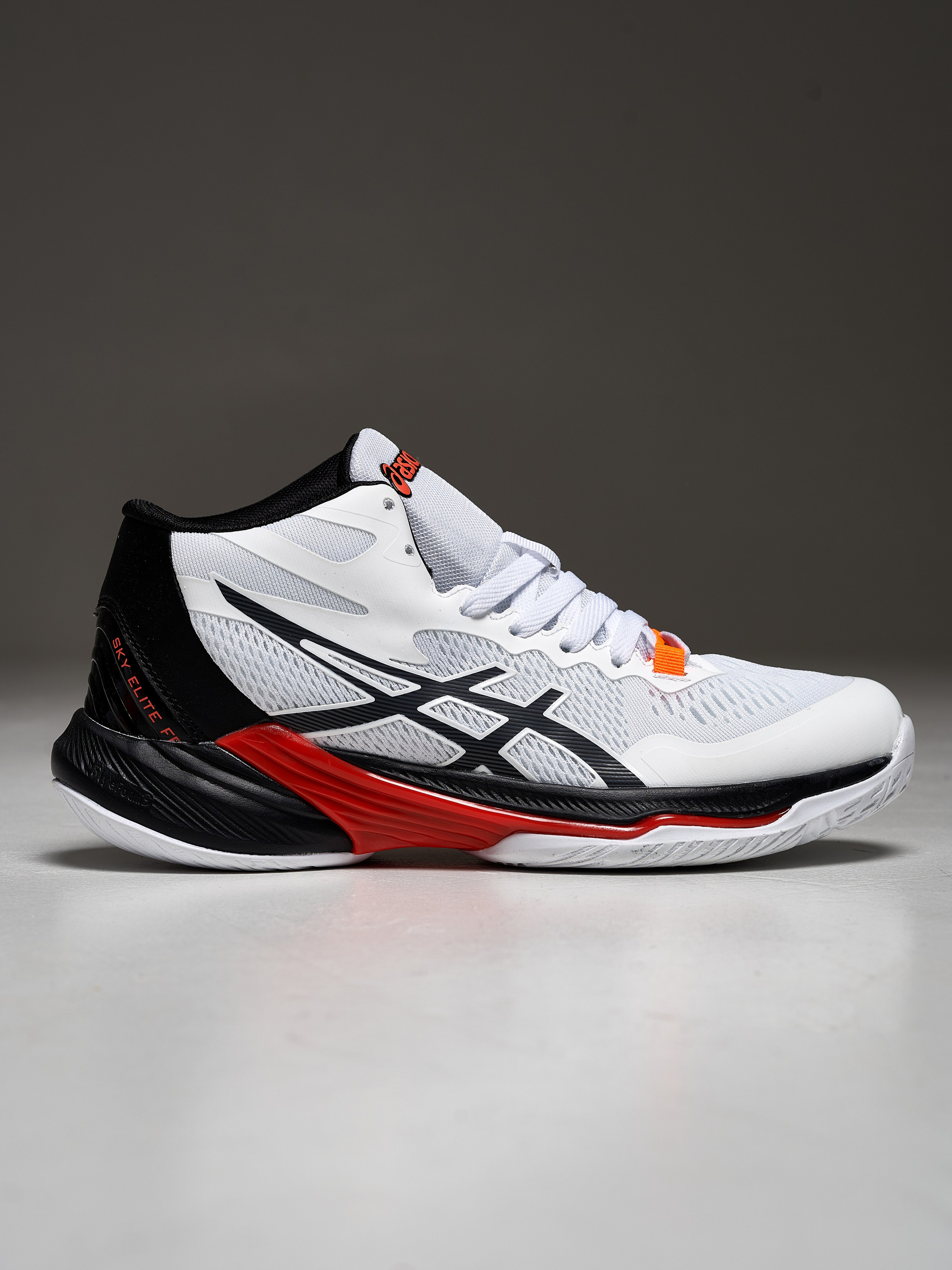 Asics. Коммерческий фотограф Соколовская Анастасия