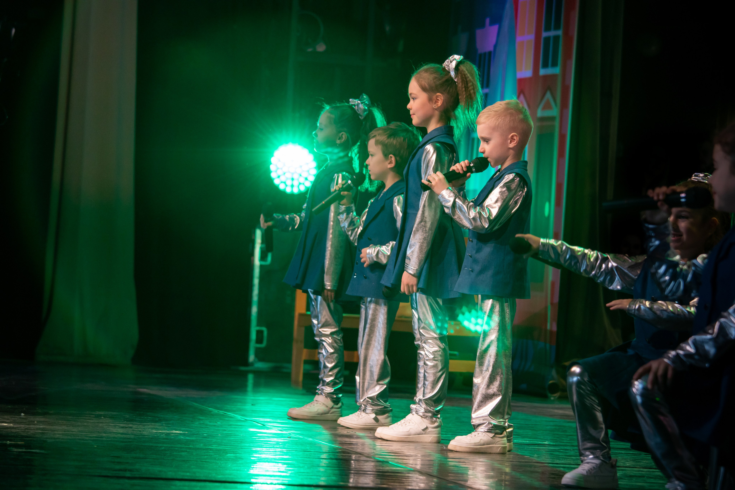 Съёмка концерта для Домисольки, большой концертный зал Космос. «Студия DRONAVT`s» — видеосъёмка и фотография г. Москва